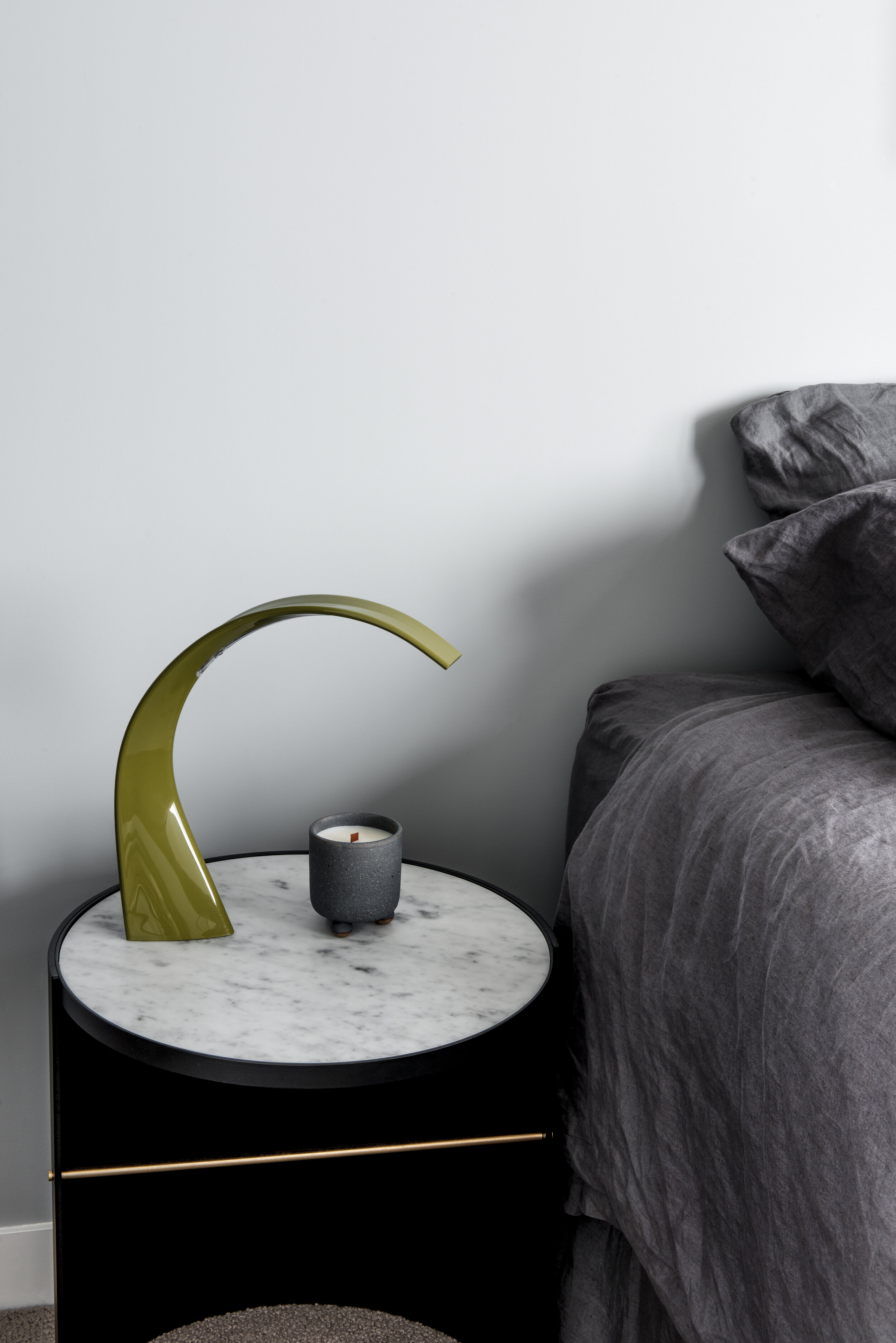 AH_RiverReachApartment_CathySchusler_14.jpg