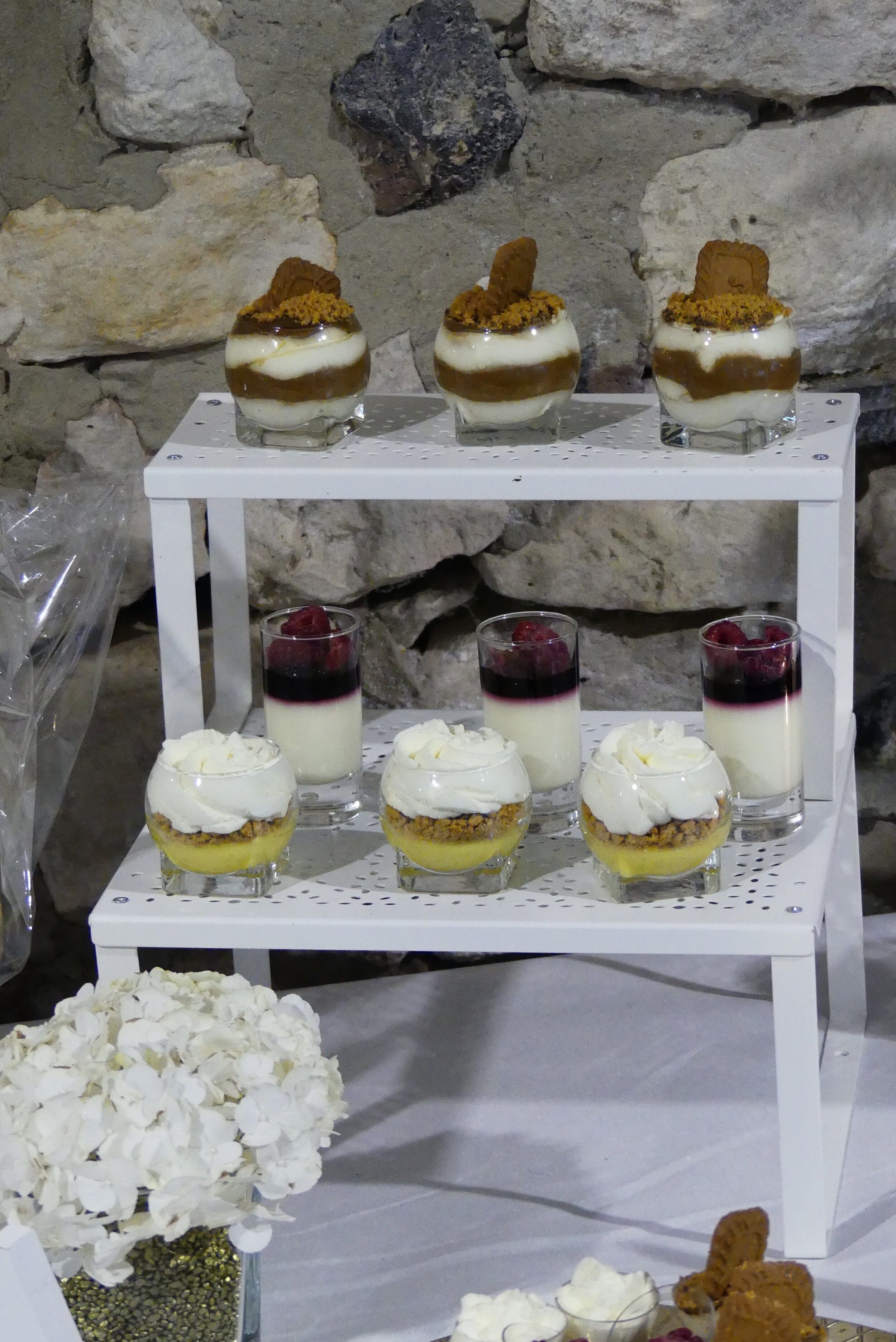 desserts table.jpg