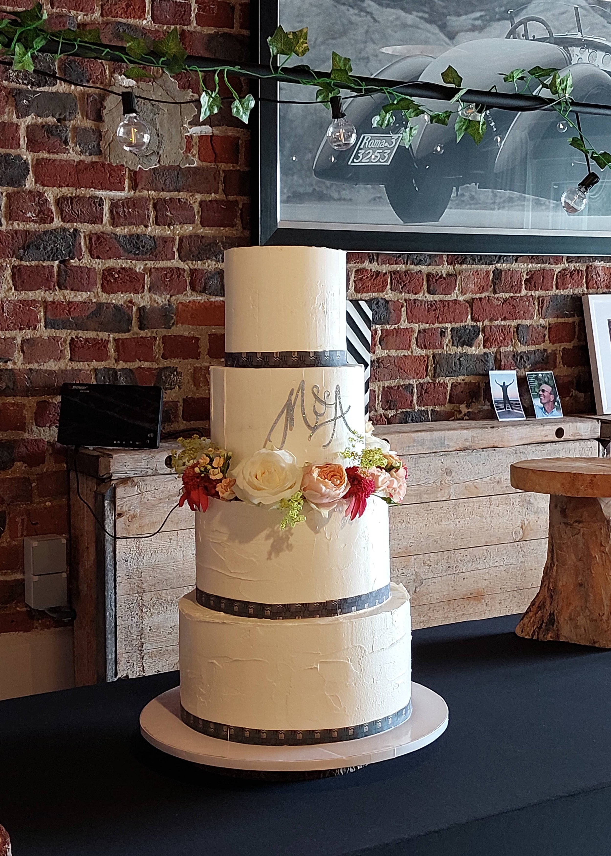 weddingcake M&A 2023.jpg