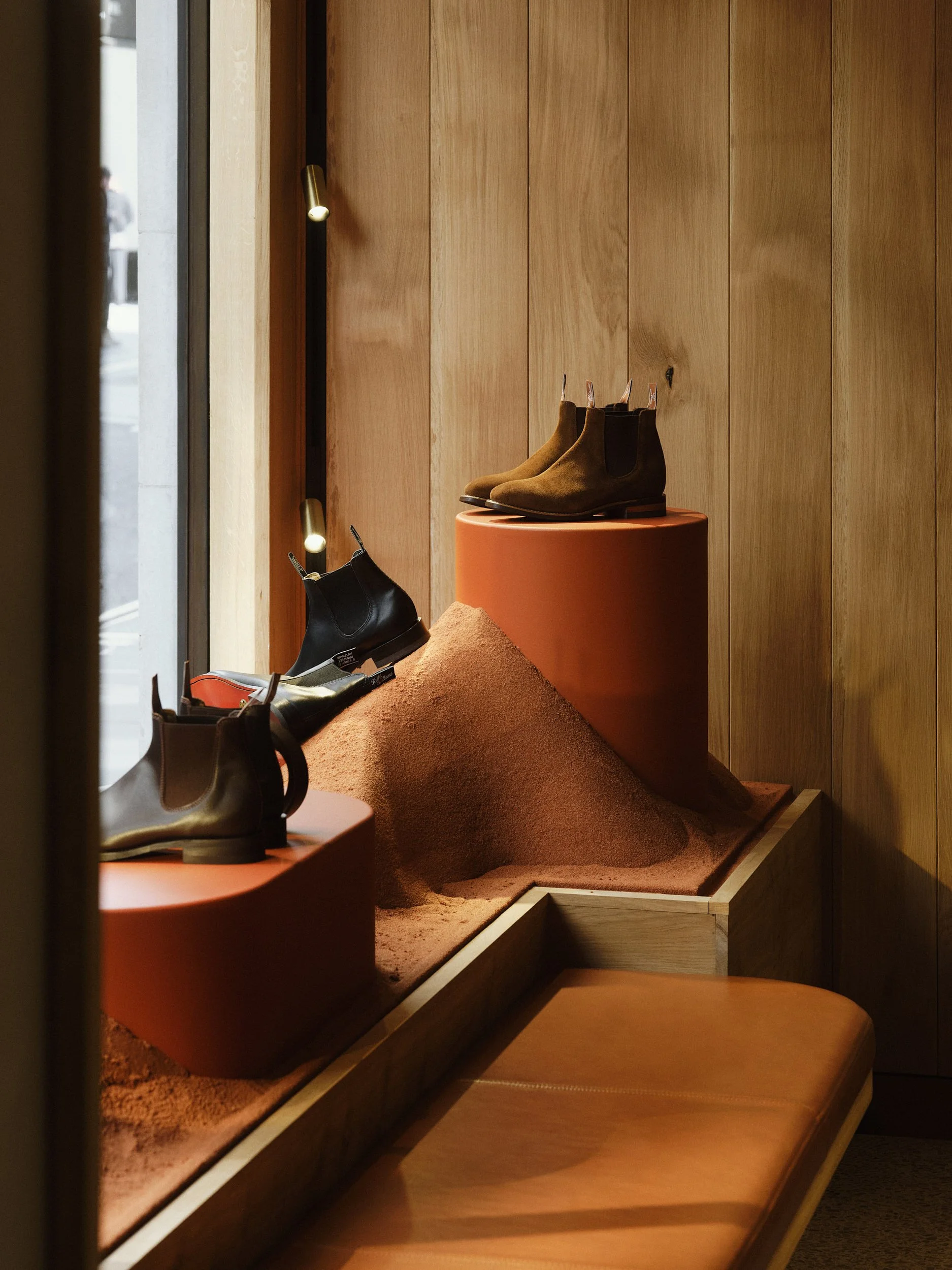 ©Beth Davis_Sebastian Cox_RM Williams_March 2026_20.jpg