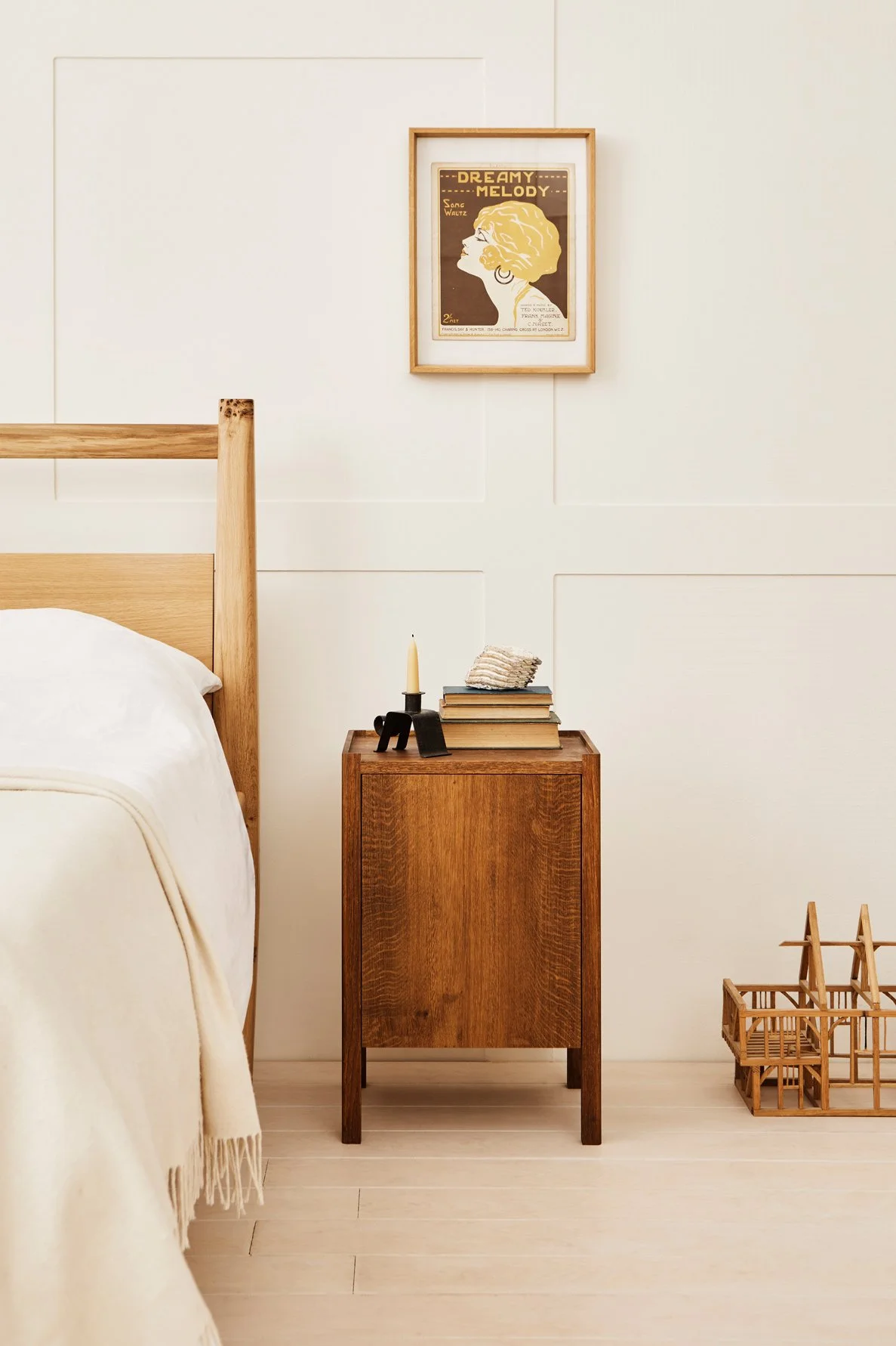 Beth-Davis_SC_Sweven-Bedside-Table_09.jpg