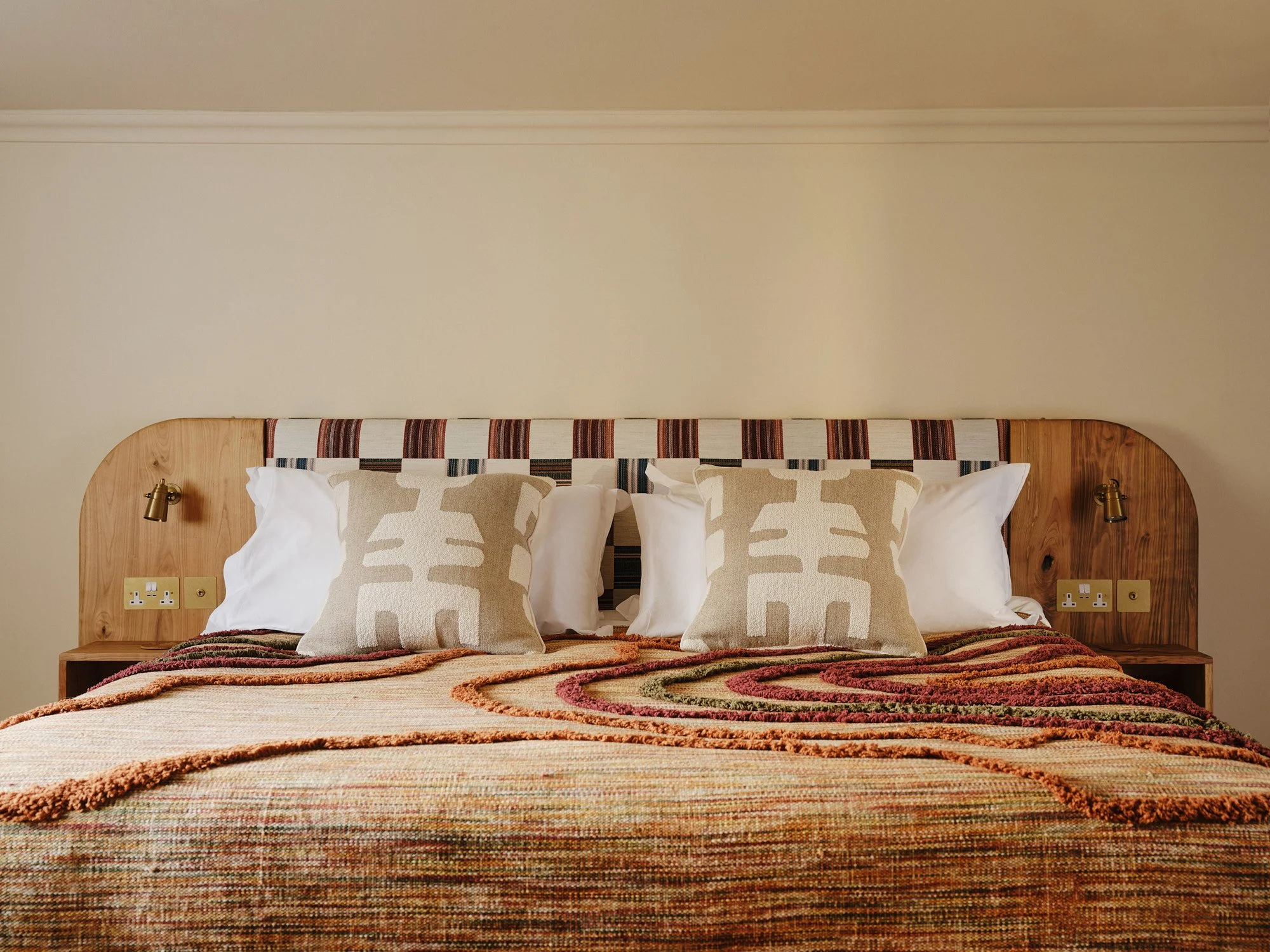 © Beth Davis_Sebastian Cox_Crafted Hotel_31.jpg