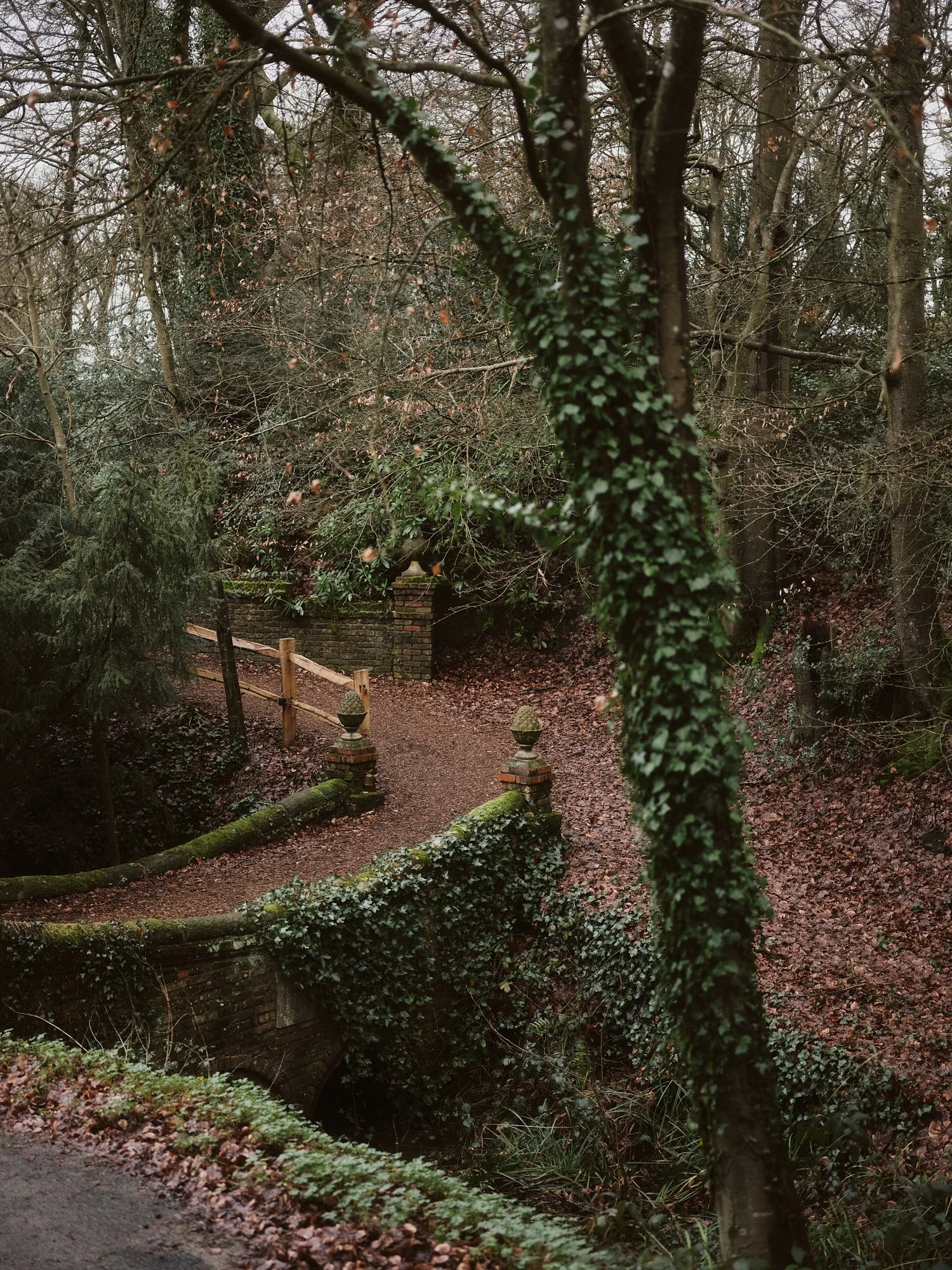 © Beth Davis_Sebastian Cox_Crafted Hotel_16.jpg