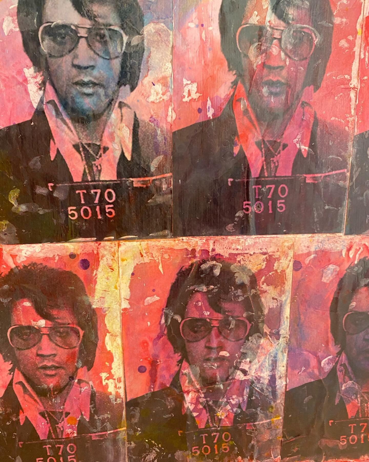 What&rsquo;s better than one Elvis? How about 40. The more you look at this, the more you see. Available.
&bull;
&bull;
#reckerart #elvispresley #popart #elvis #elvisforever #elvispresleyfans #graceland #elvisart #torontoartist #torontopopartist #tor