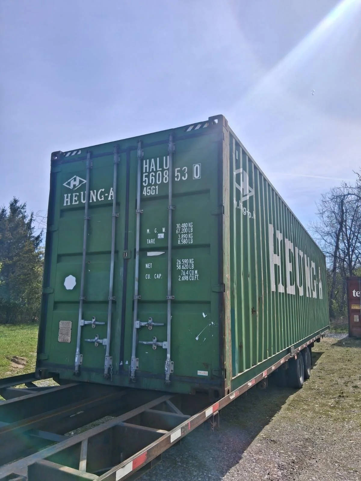 40' x 8' x 9.5'  Shipping Container #853.0