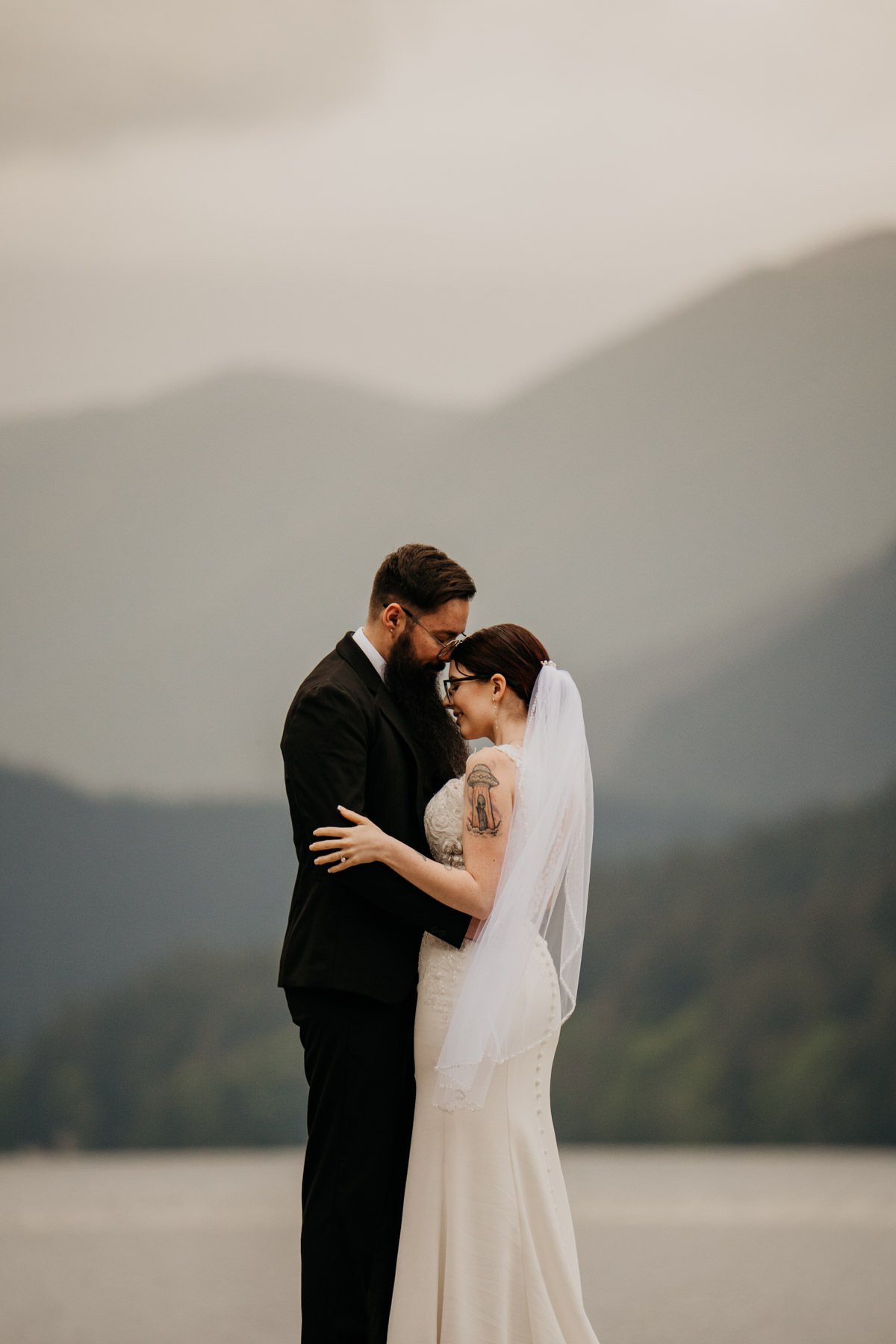 lake-crescent-olympic-elopement_12.jpg