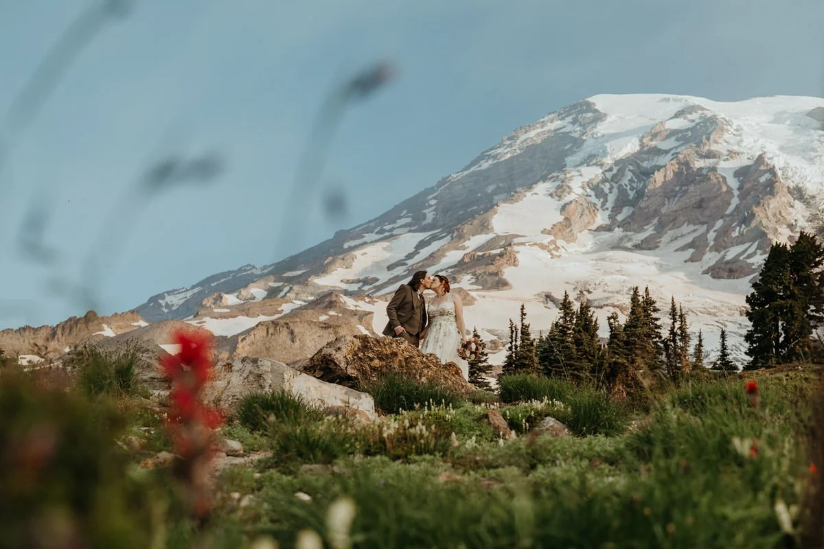 mt-rainier-sunrise-wildflower-elopement_17.jpg