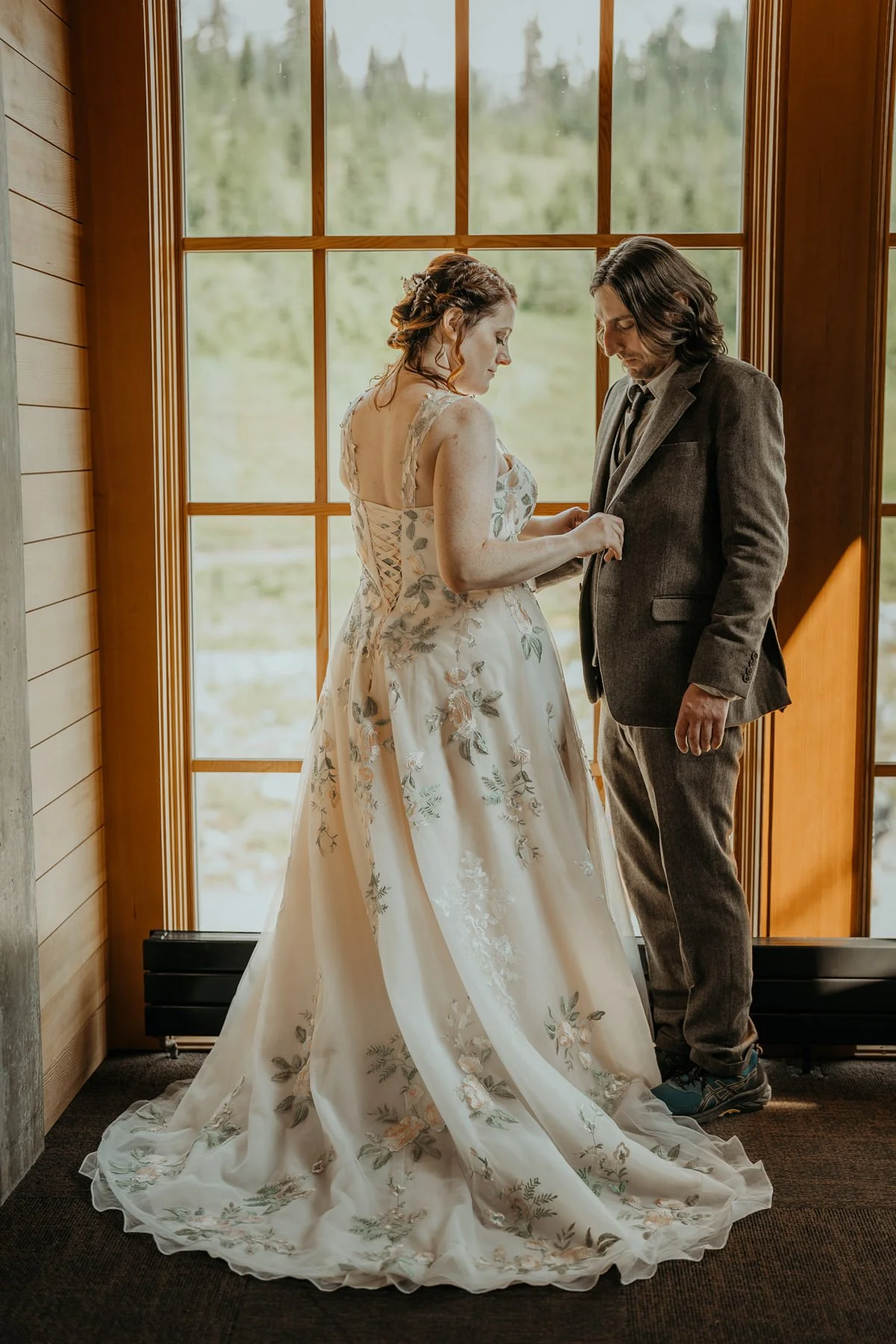 mt-rainier-sunrise-wildflower-elopement_33.jpg
