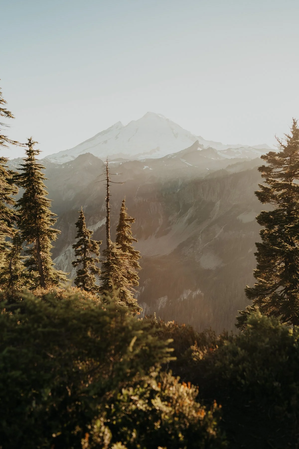 mt-baker-artist-point-sunset-elopement_28.jpg