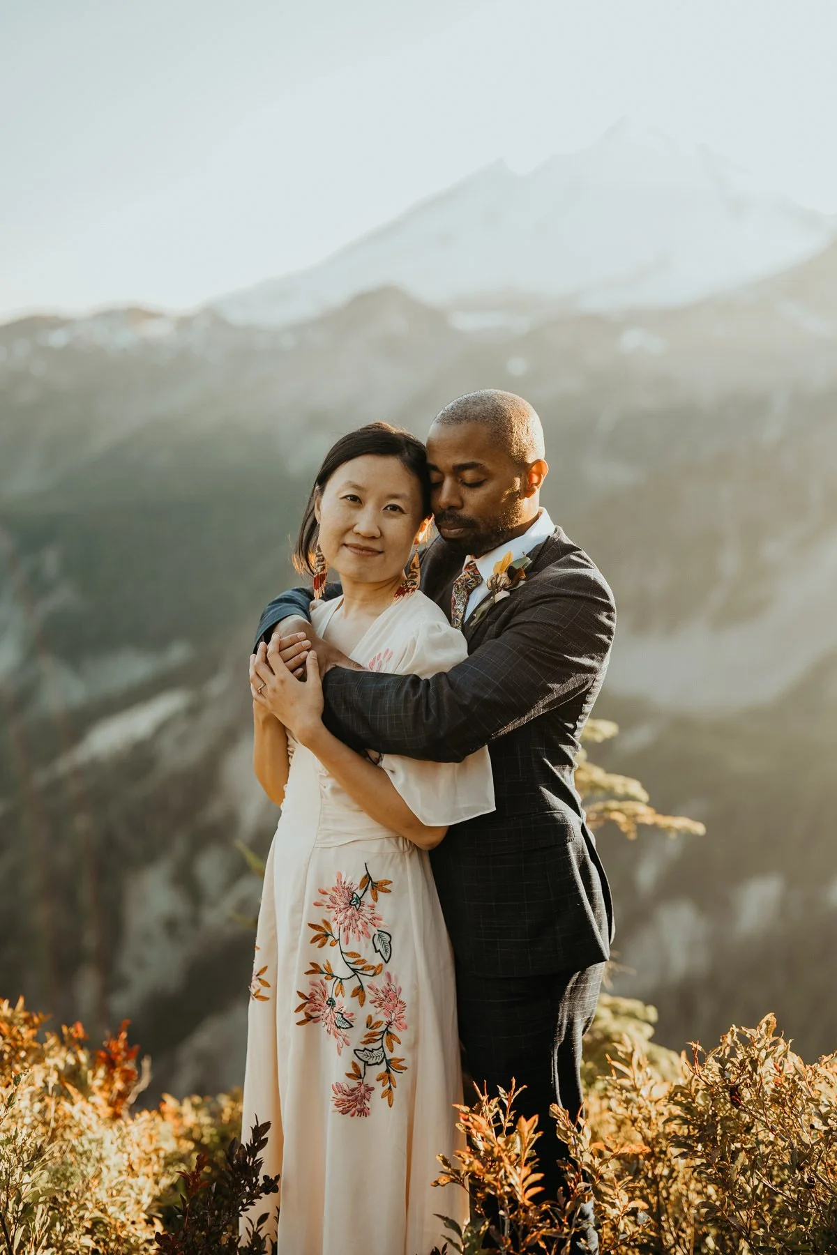 mt-baker-artist-point-sunset-elopement_32.jpg