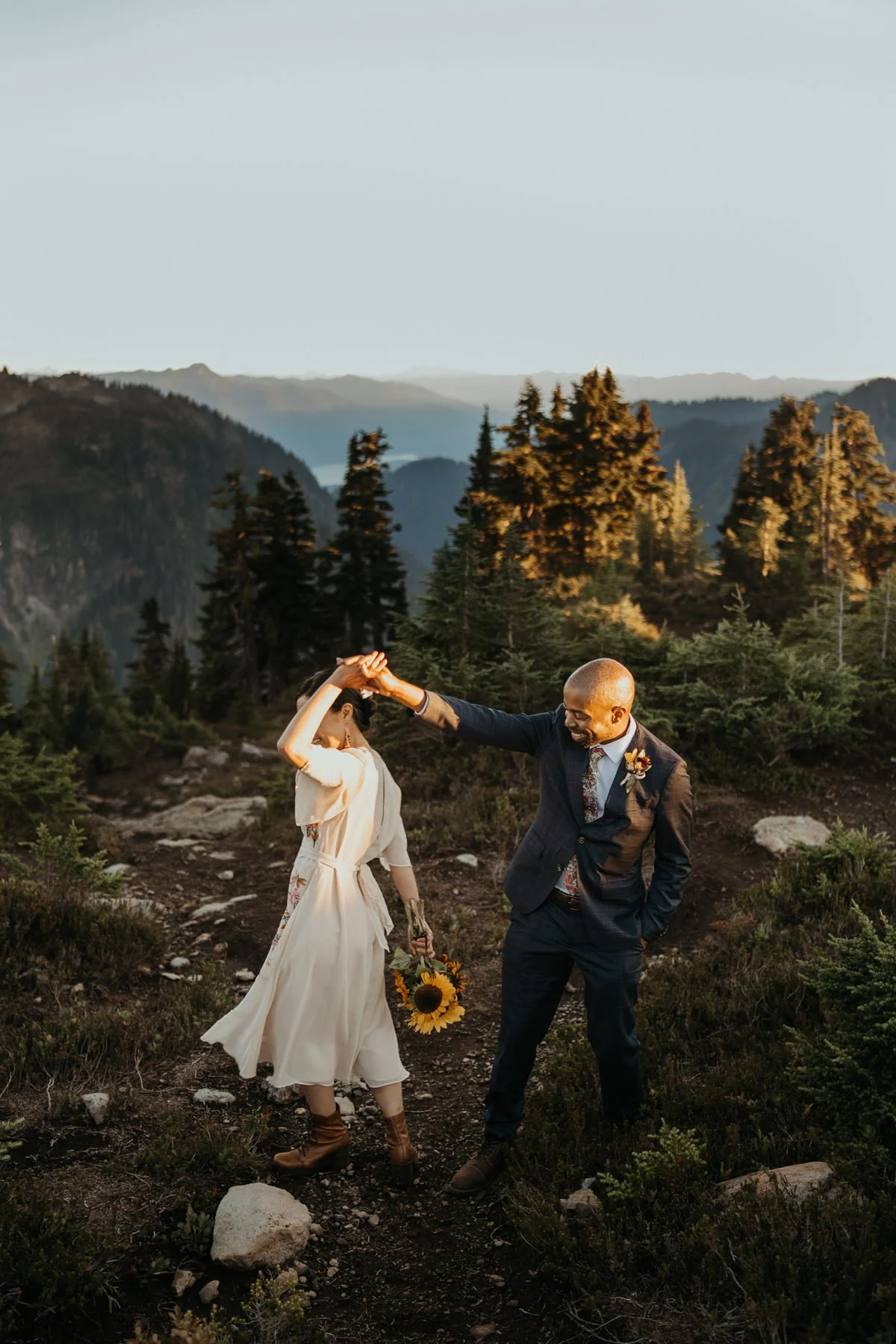 mt-baker-artist-point-sunset-elopement_47.jpg