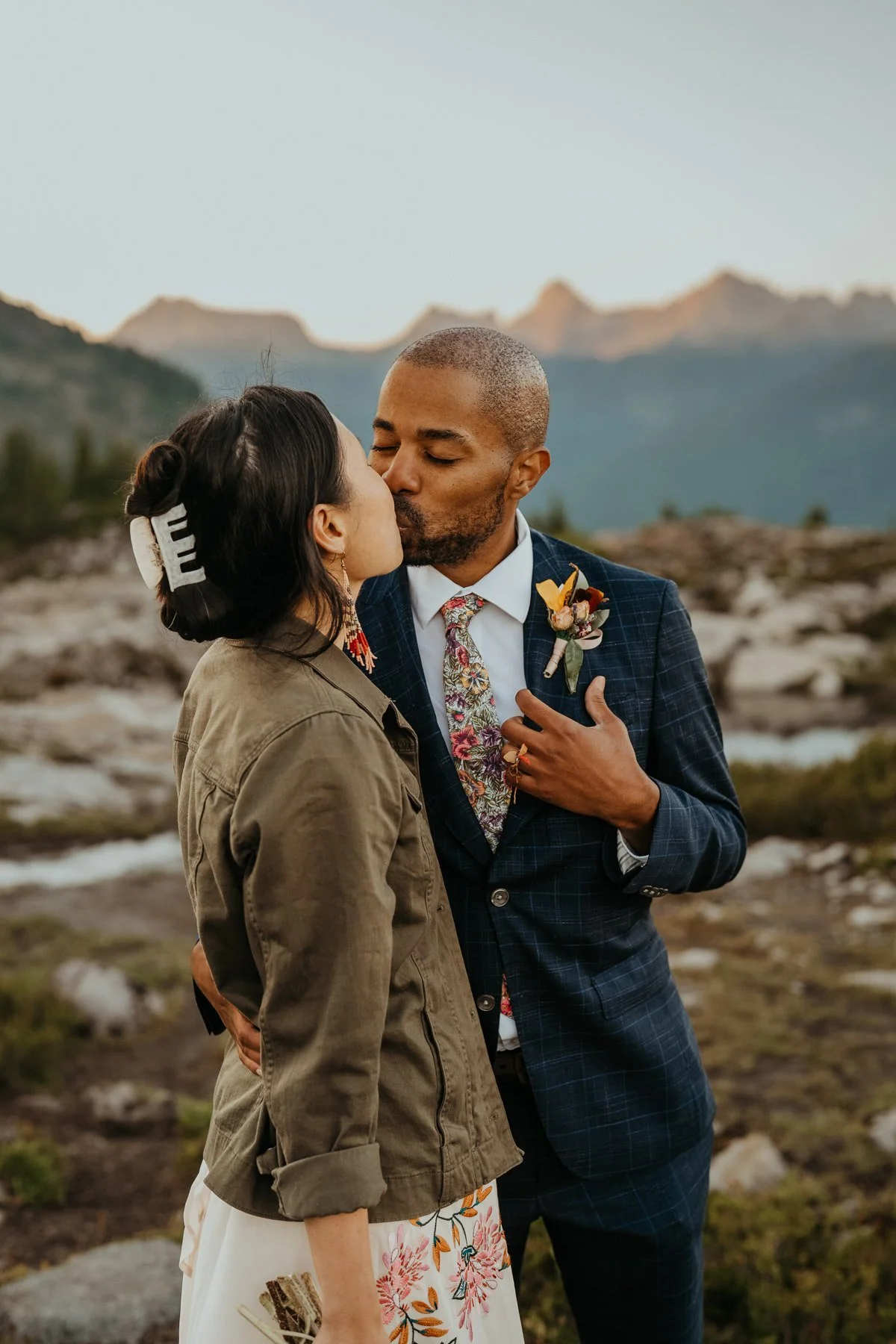 mt-baker-artist-point-sunset-elopement_58.jpg