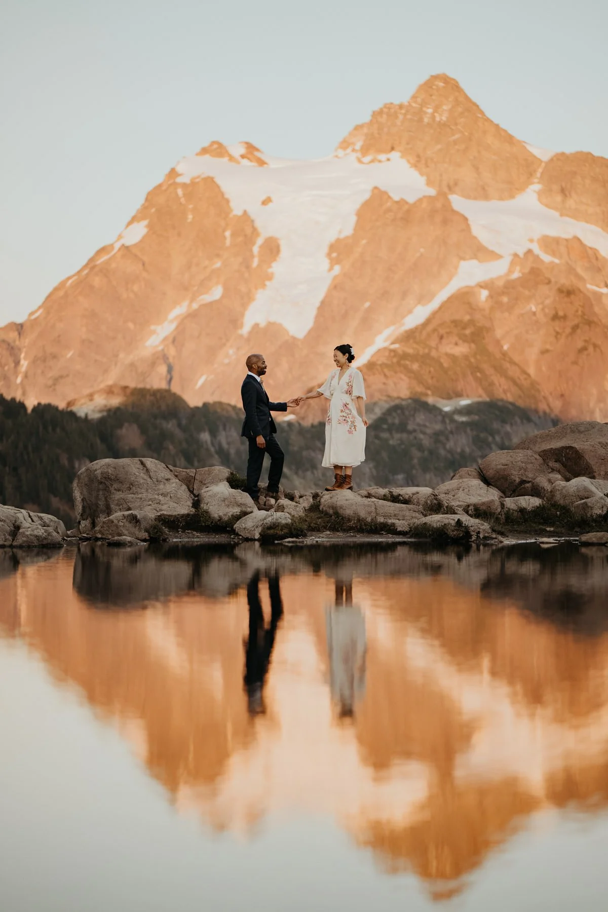 mt-baker-artist-point-sunset-elopement_59.jpg