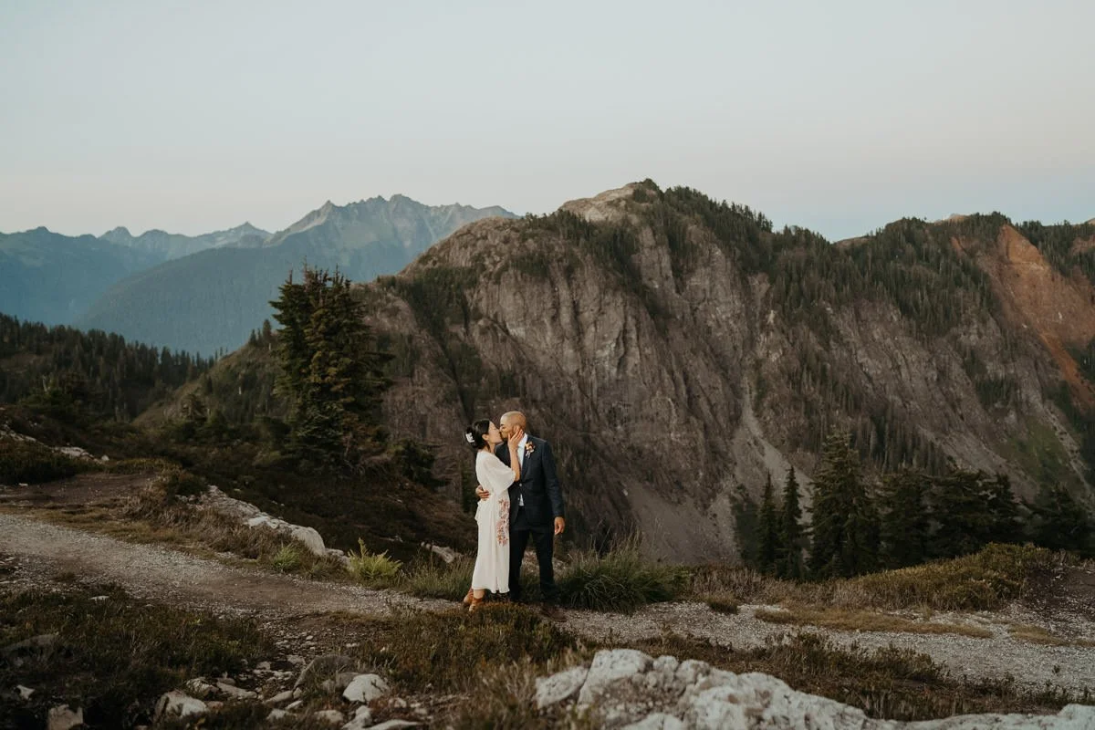 mt-baker-artist-point-sunset-elopement_73.jpg