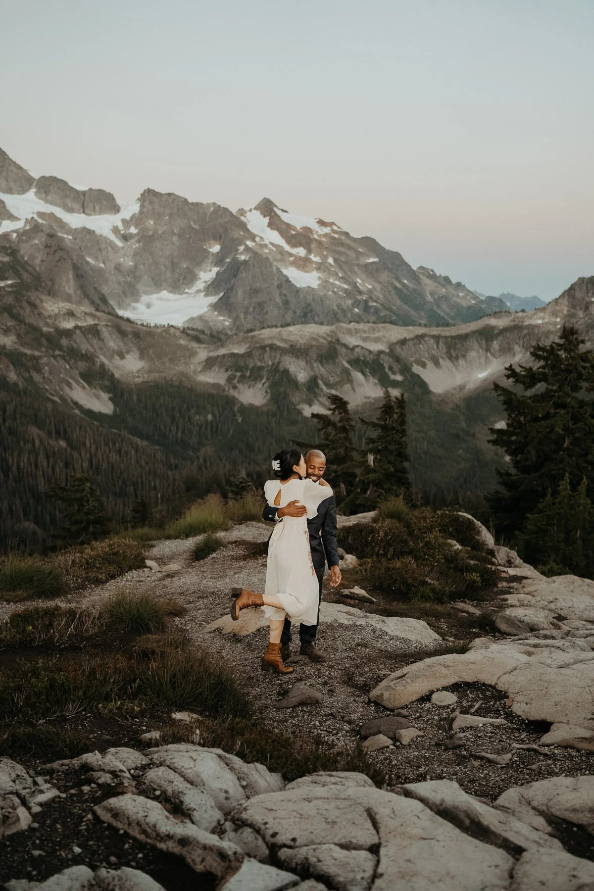 mt-baker-artist-point-sunset-elopement_75.jpg
