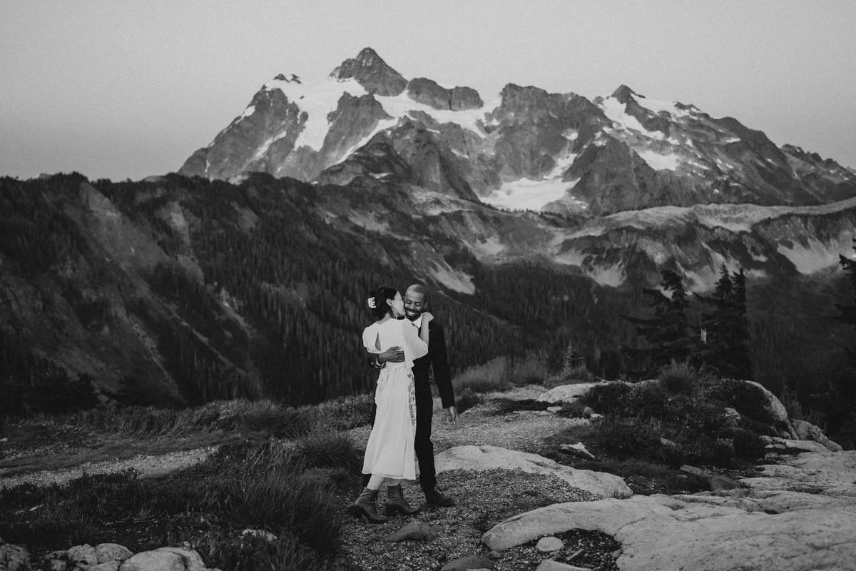 mt-baker-artist-point-sunset-elopement_76.jpg