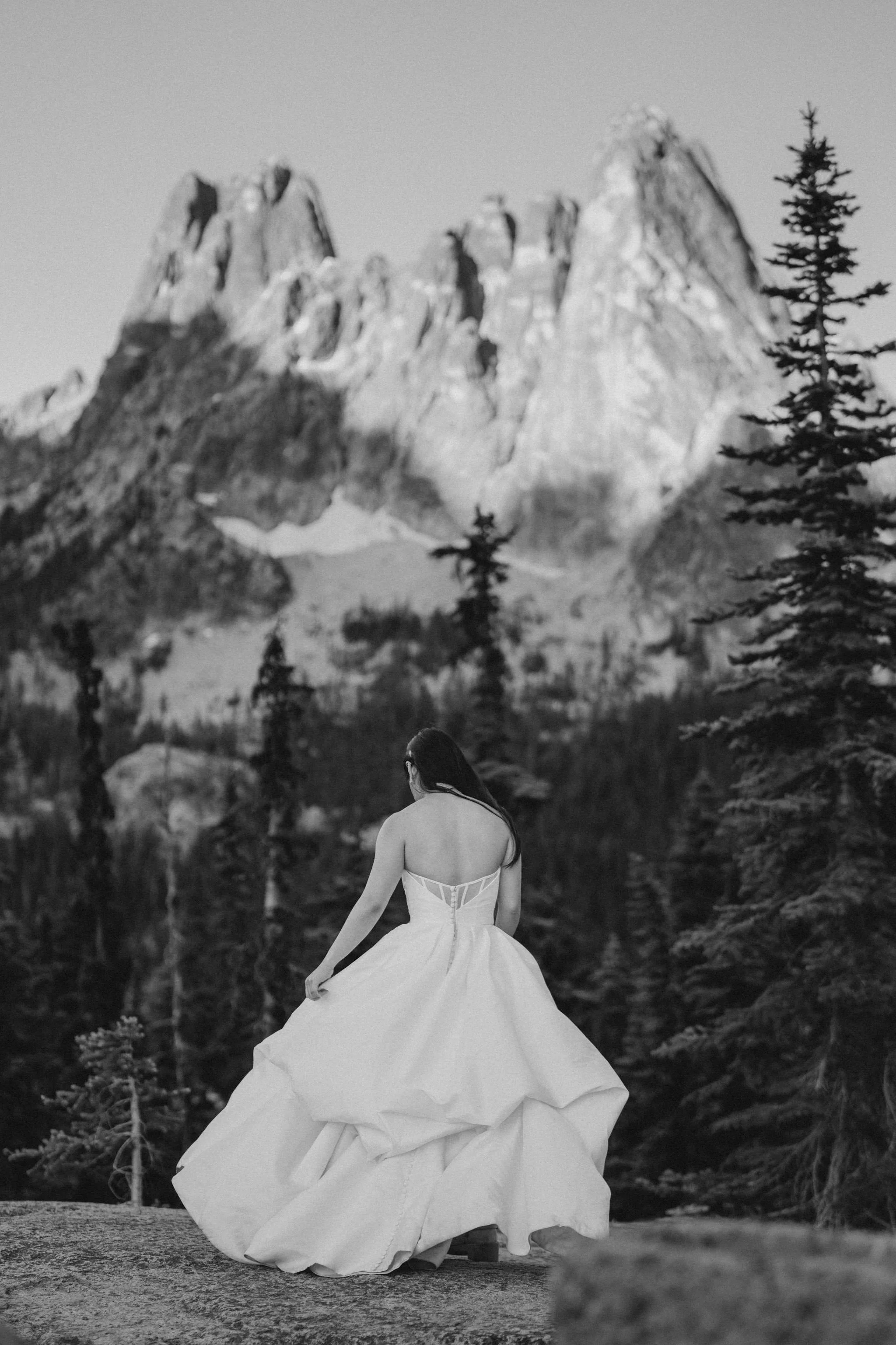 north-cascades-sunrise-elopement_10.jpg