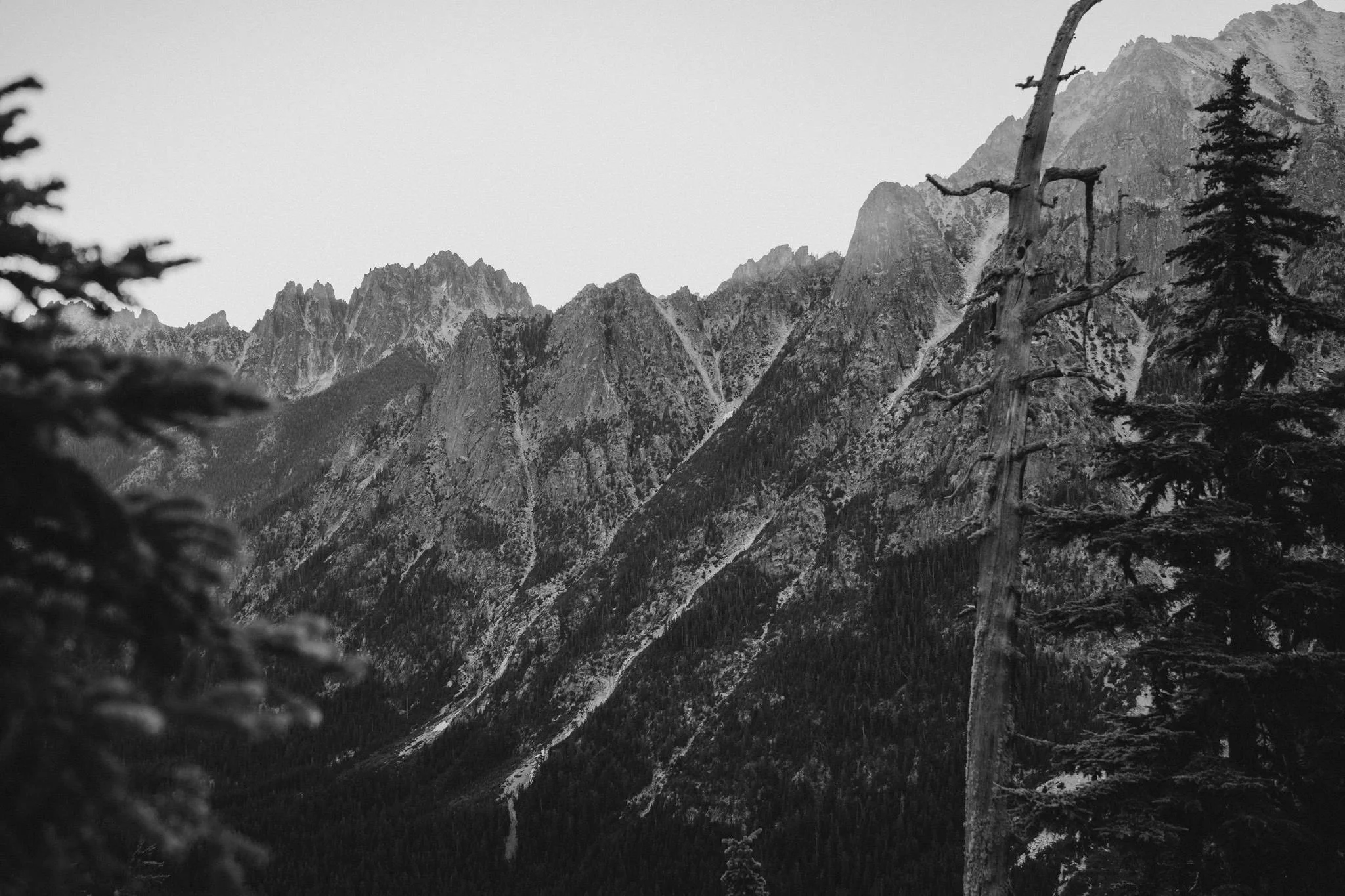 north-cascades-sunrise-elopement_32.jpg