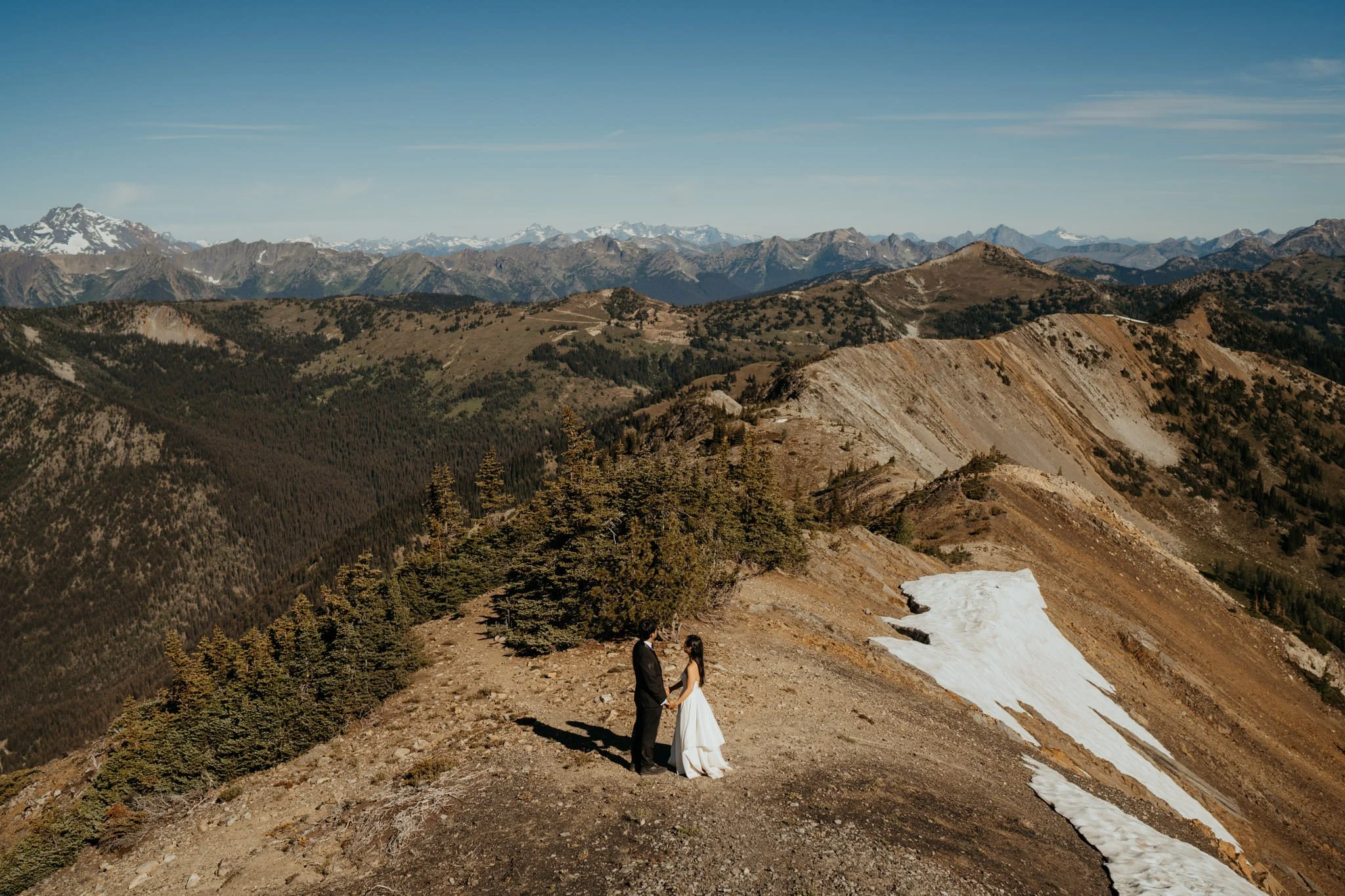 north-cascades-sunrise-elopement_43.jpg