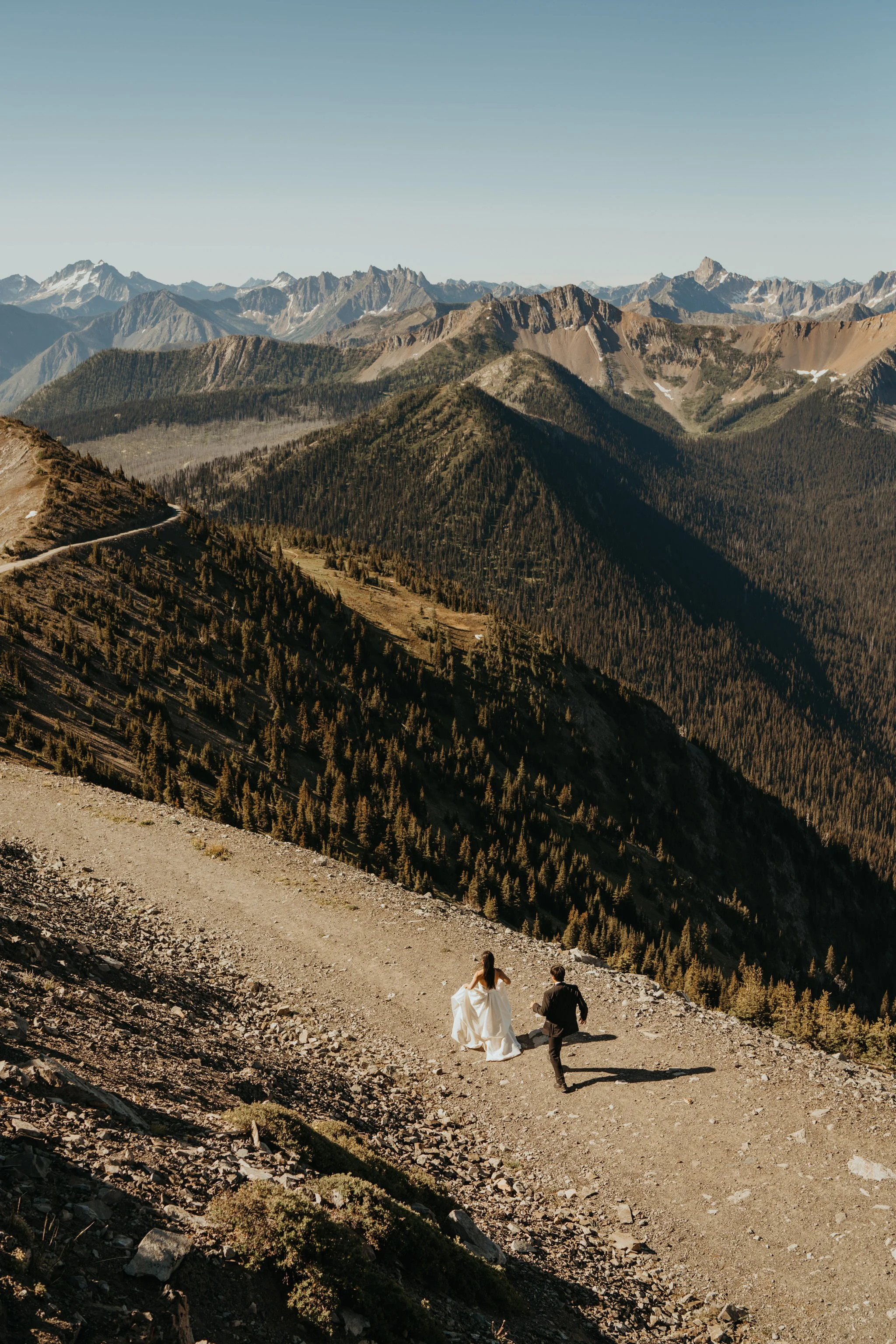 north-cascades-sunrise-elopement_45.jpg