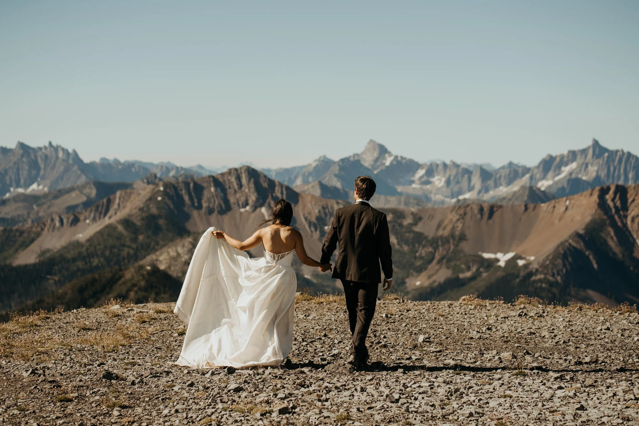 north-cascades-sunrise-elopement_47.jpg