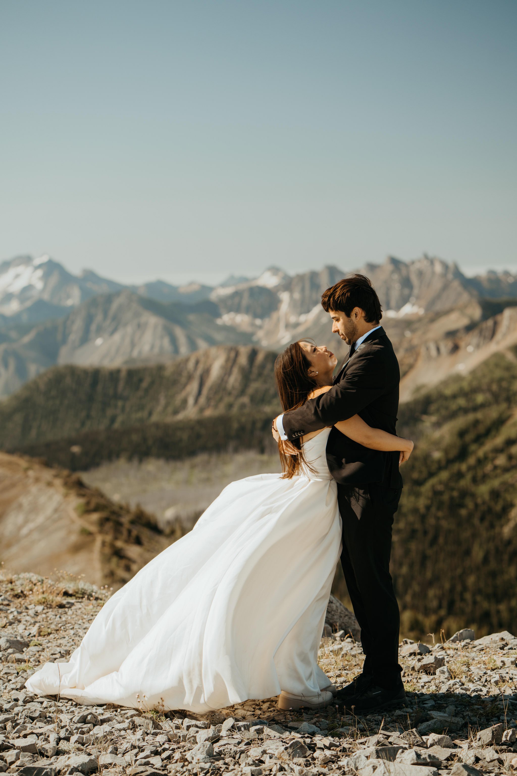 north-cascades-sunrise-elopement_49.jpg