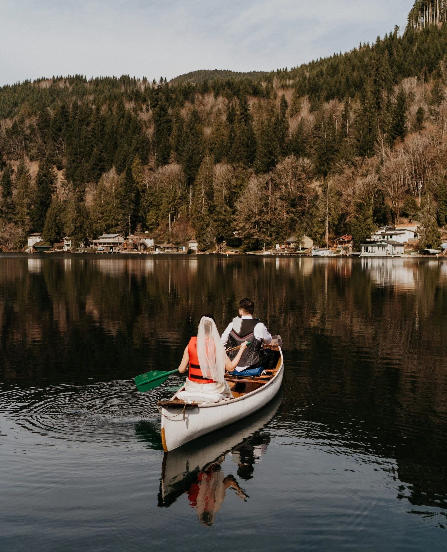 That one randomly beautiful march day where we went canoeing and snowshoeing same day.⁠
⁠
I still can't believe 1, how nice the weather was this day, and 2, that these two could experience so much on this day, and 3, that neither of them had ever bee