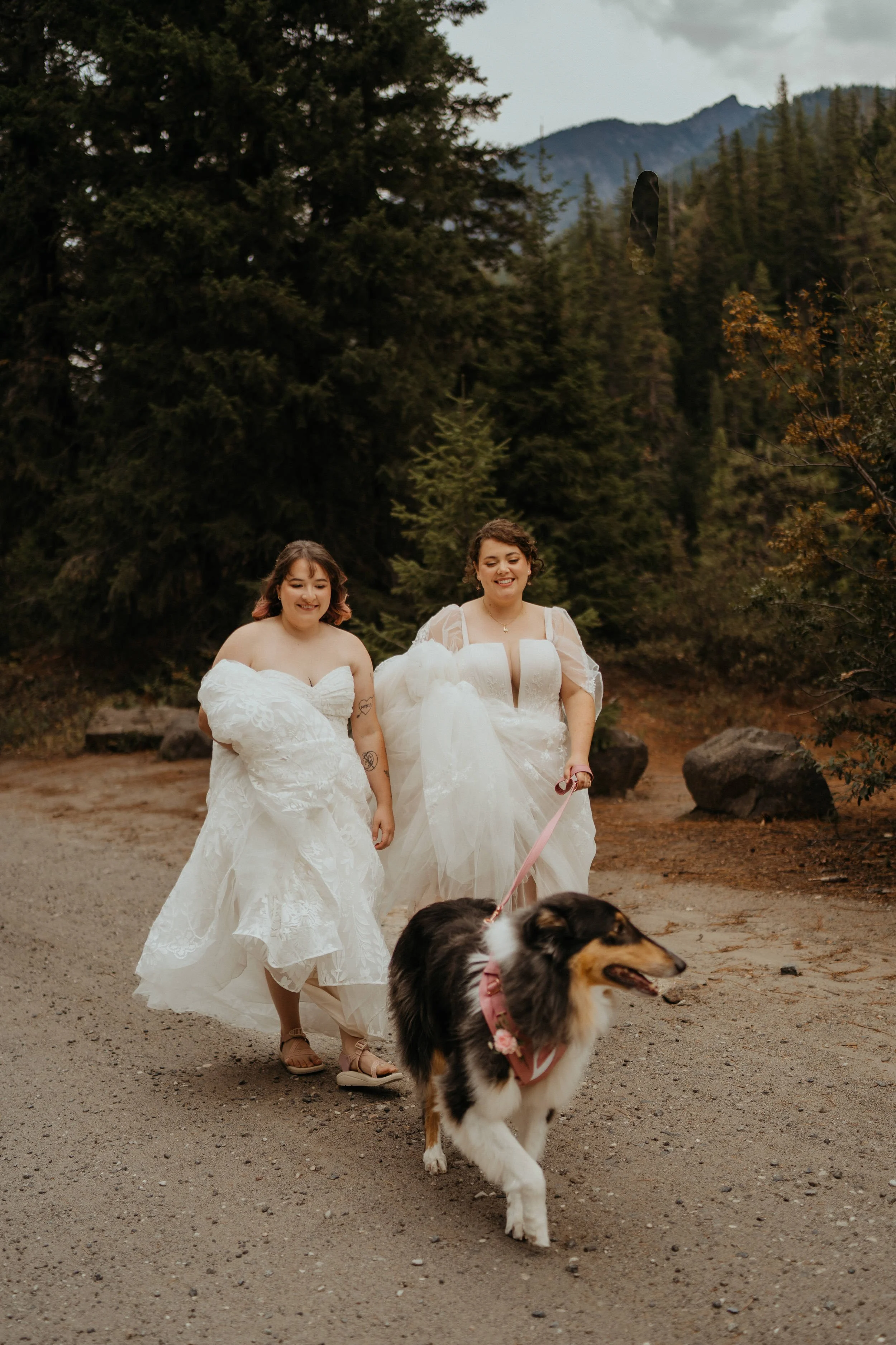 lesbian-leavenworth-elopement_23.jpg