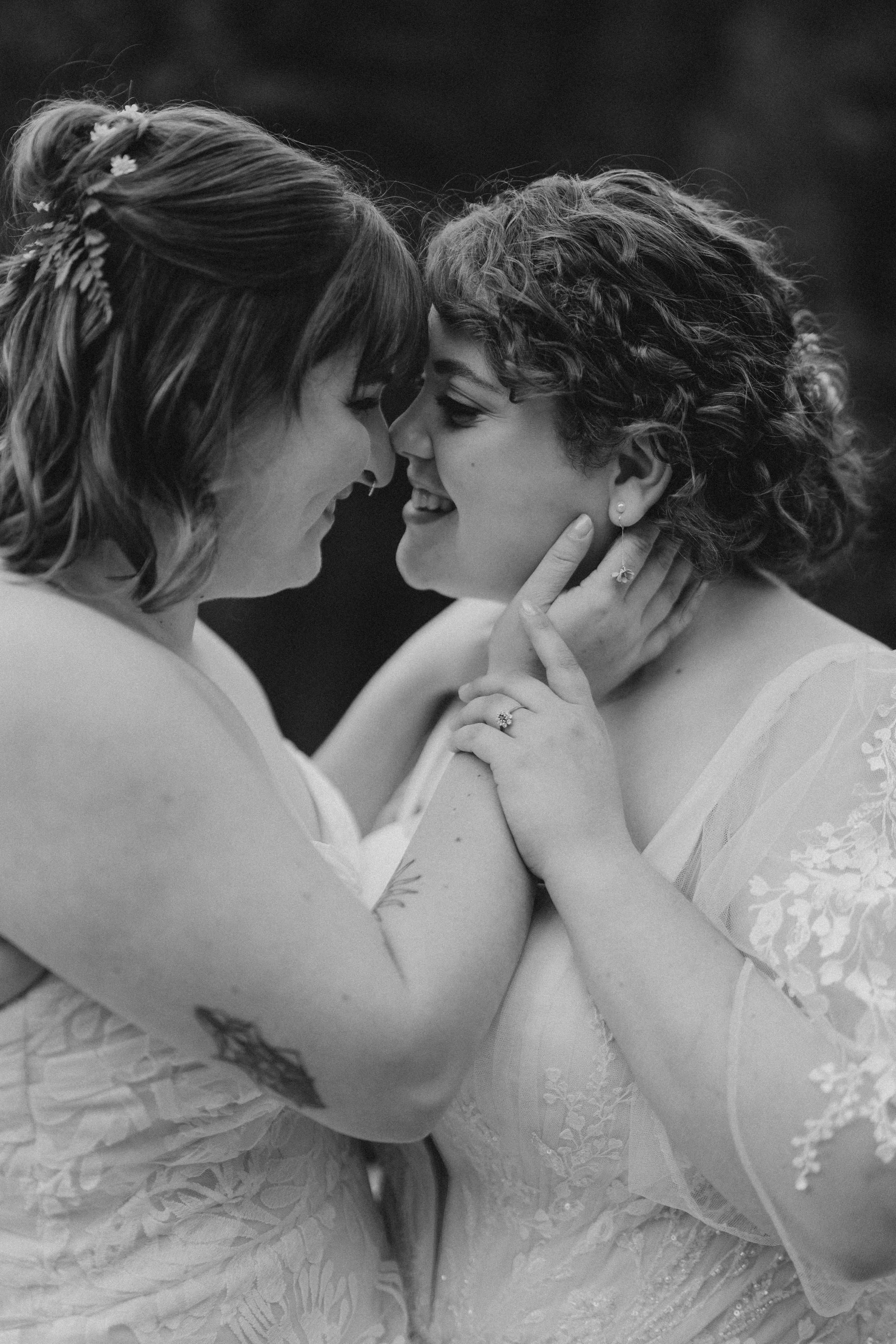 lesbian-leavenworth-elopement_29.jpg