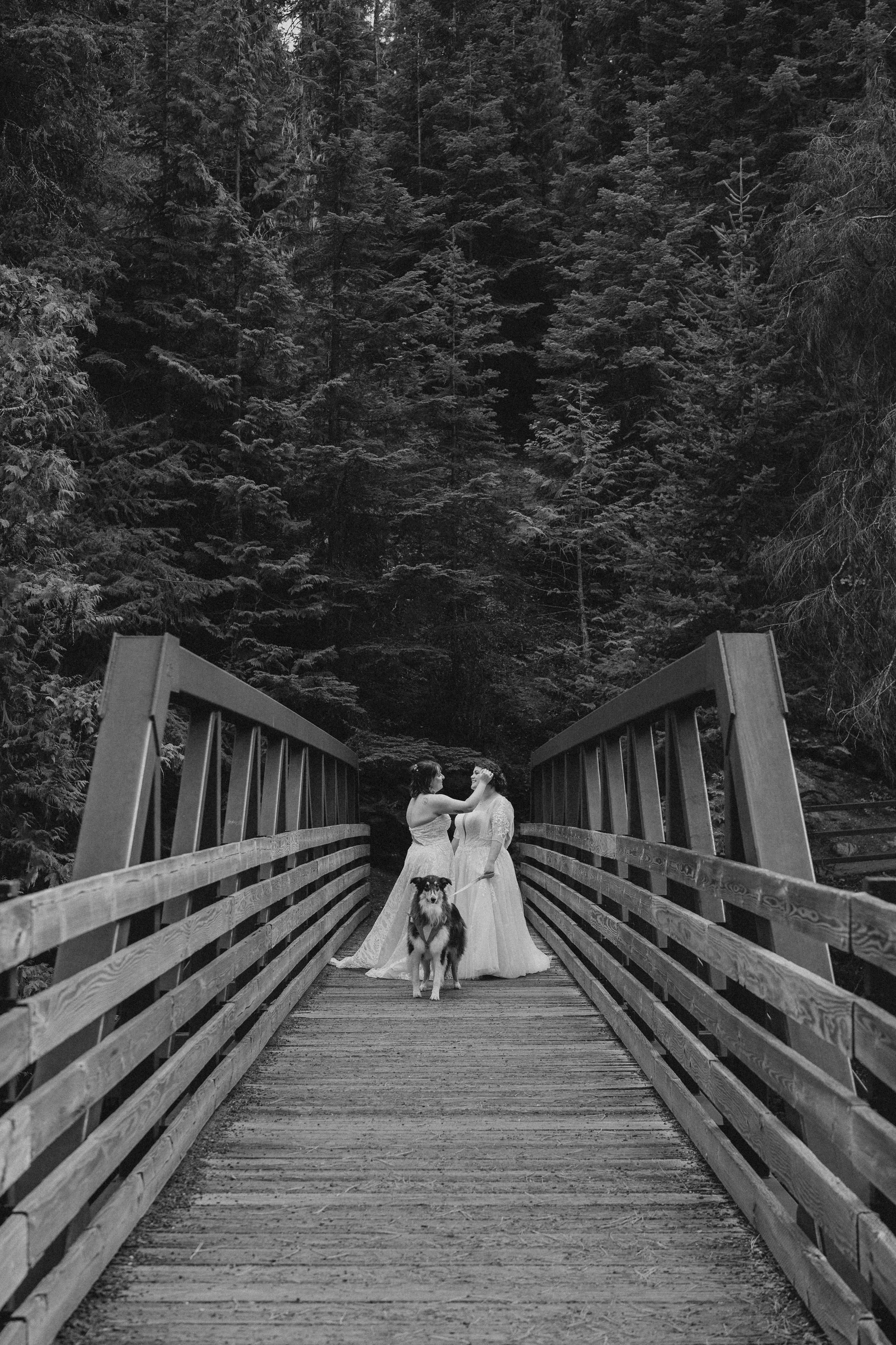 lesbian-leavenworth-elopement_36.jpg