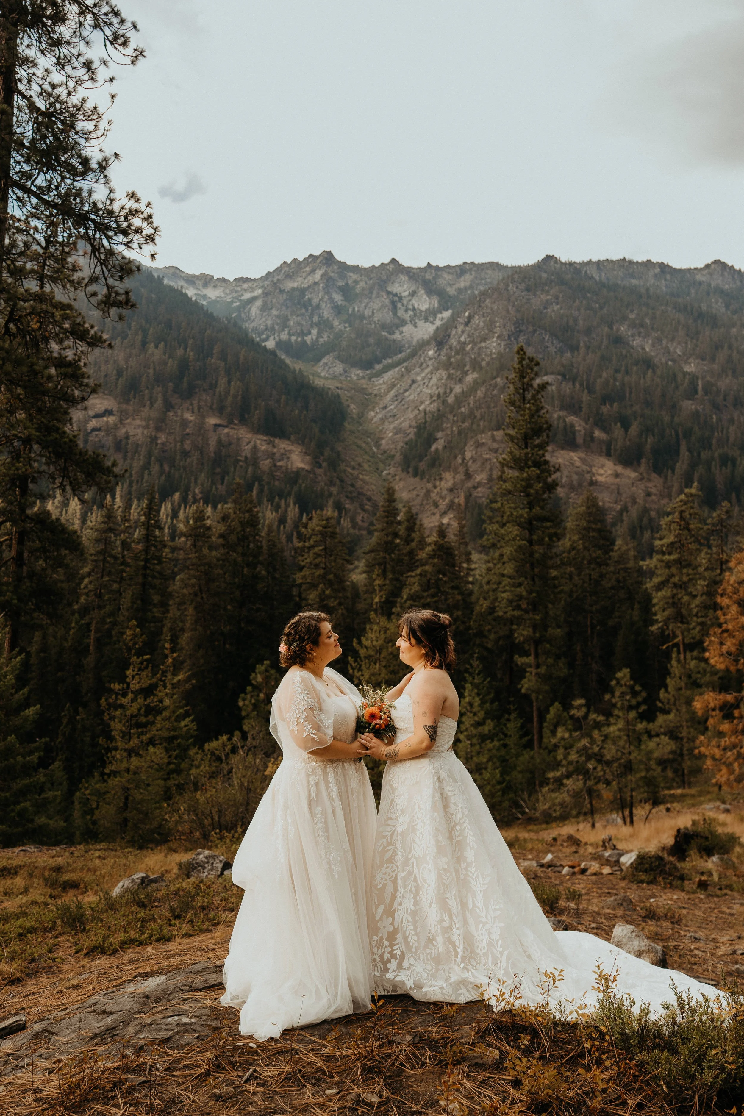 lesbian-leavenworth-elopement_48.jpg