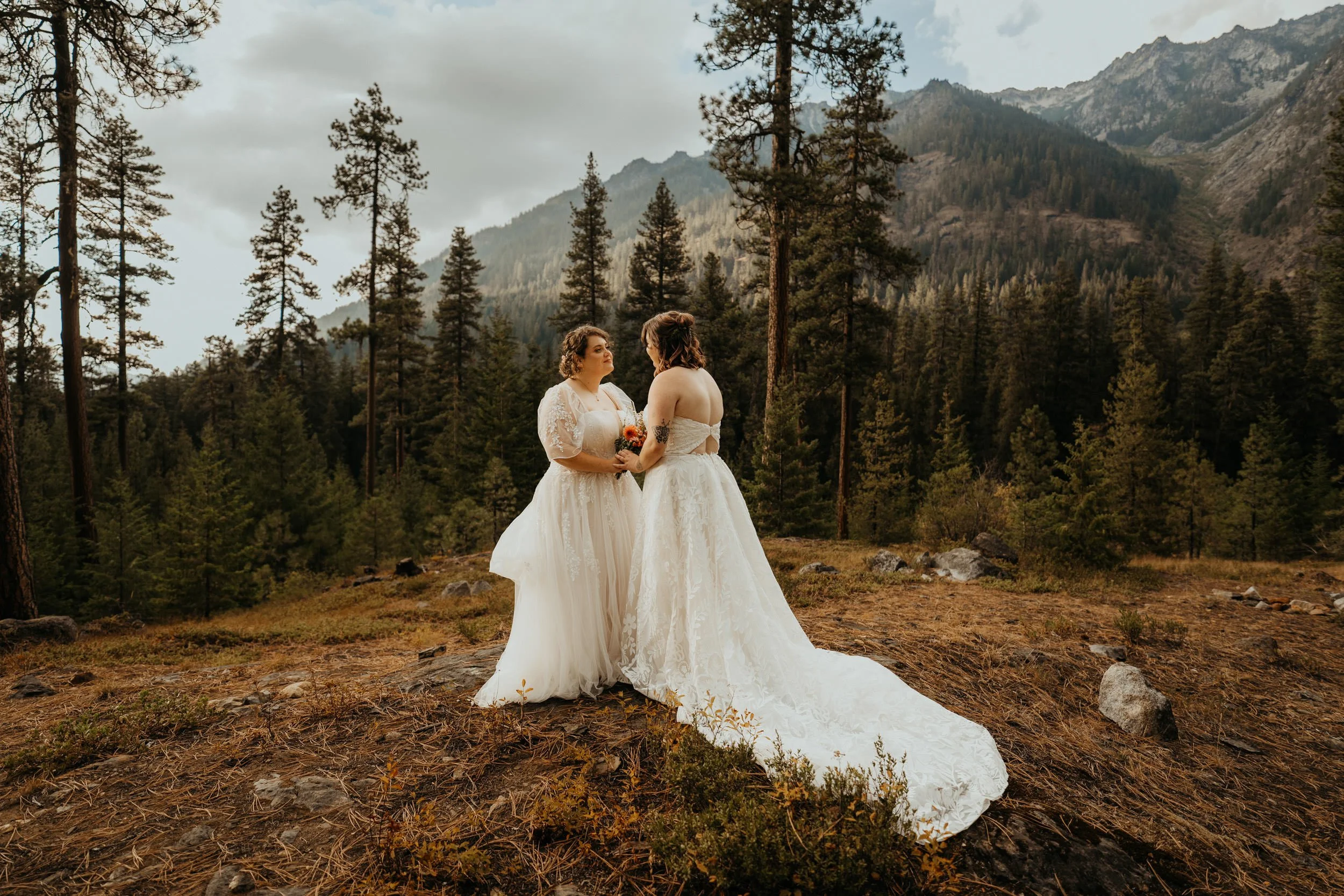 lesbian-leavenworth-elopement_50.jpg