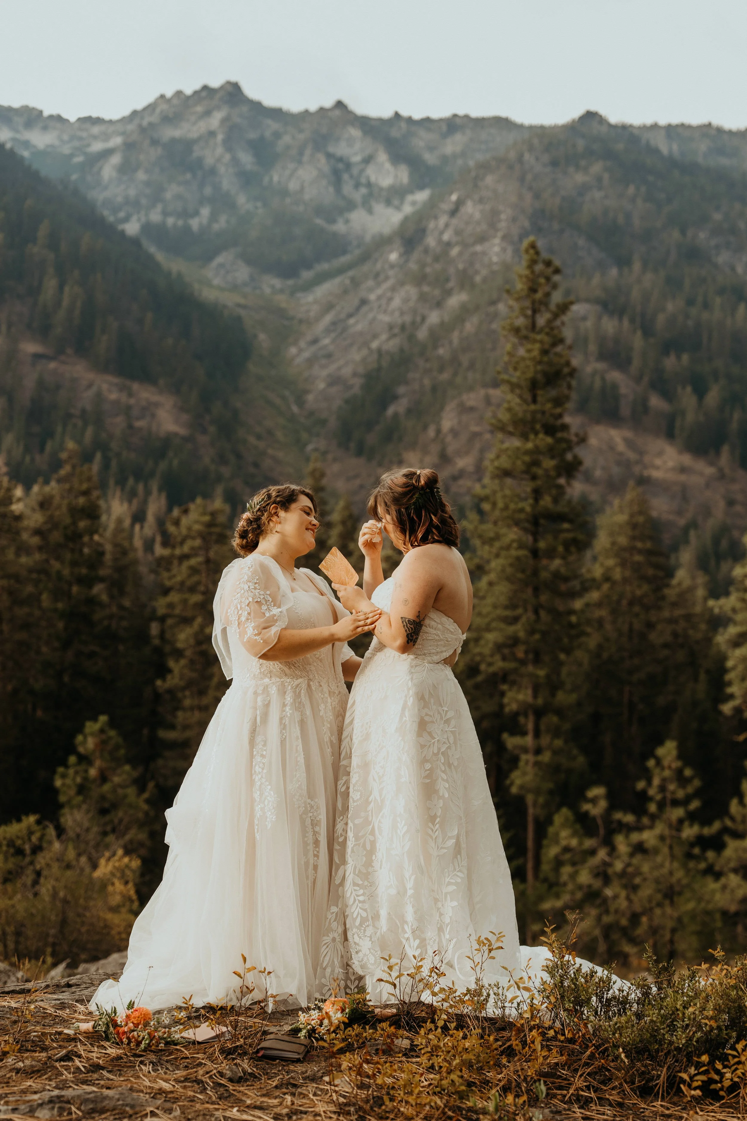 lesbian-leavenworth-elopement_57.jpg