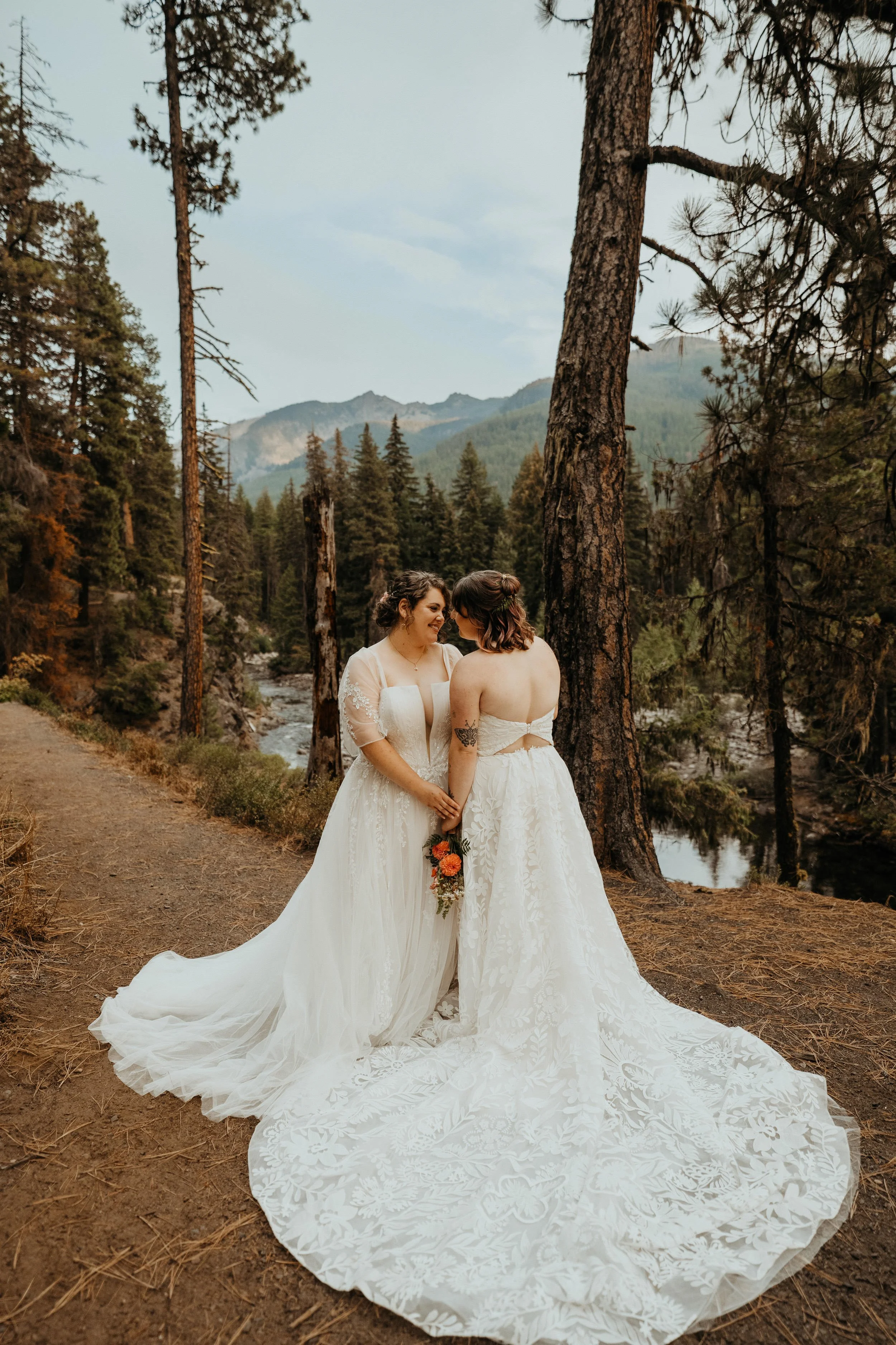 lesbian-leavenworth-elopement_88.jpg