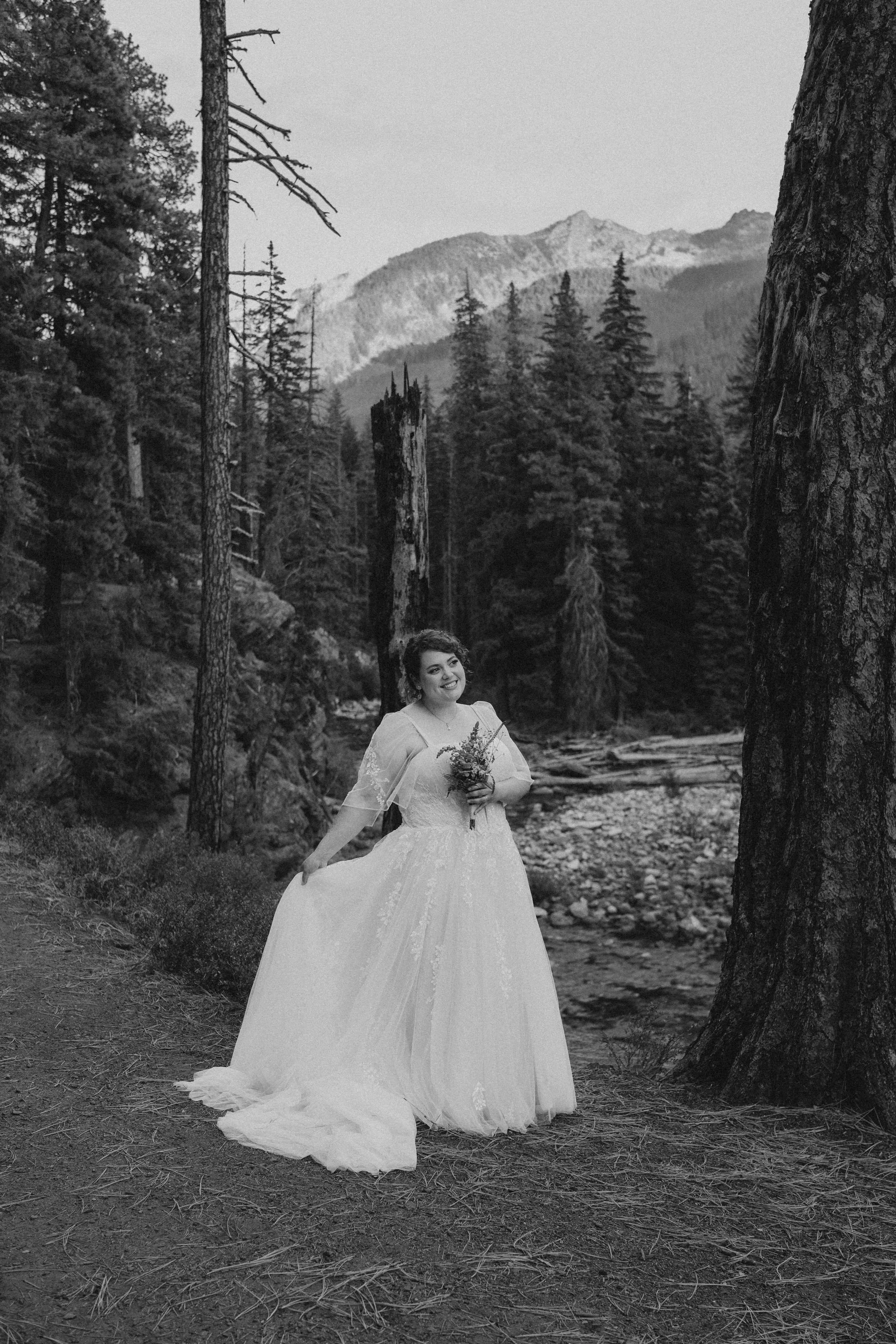 lesbian-leavenworth-elopement_102.jpg
