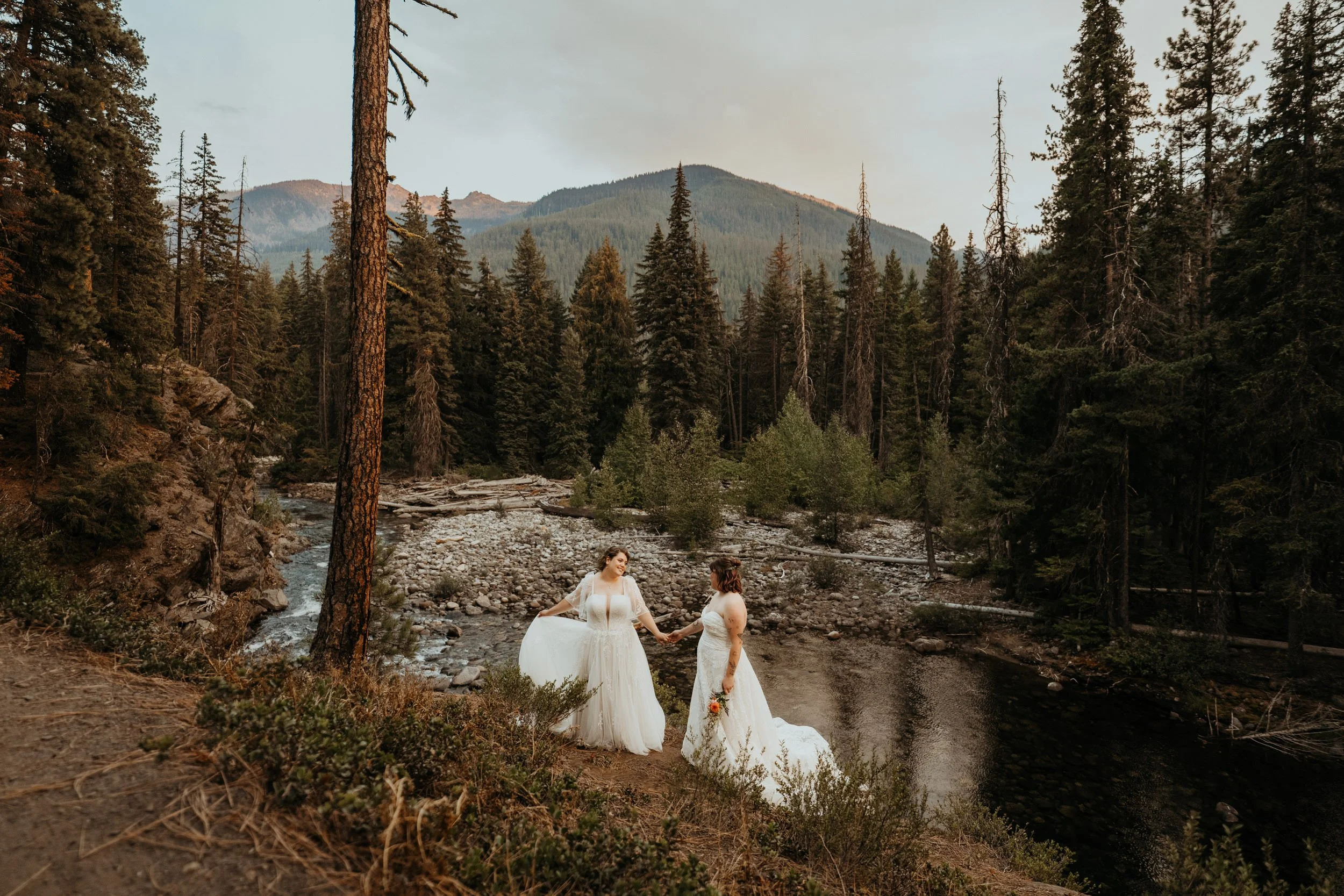 lesbian-leavenworth-elopement_107.jpg