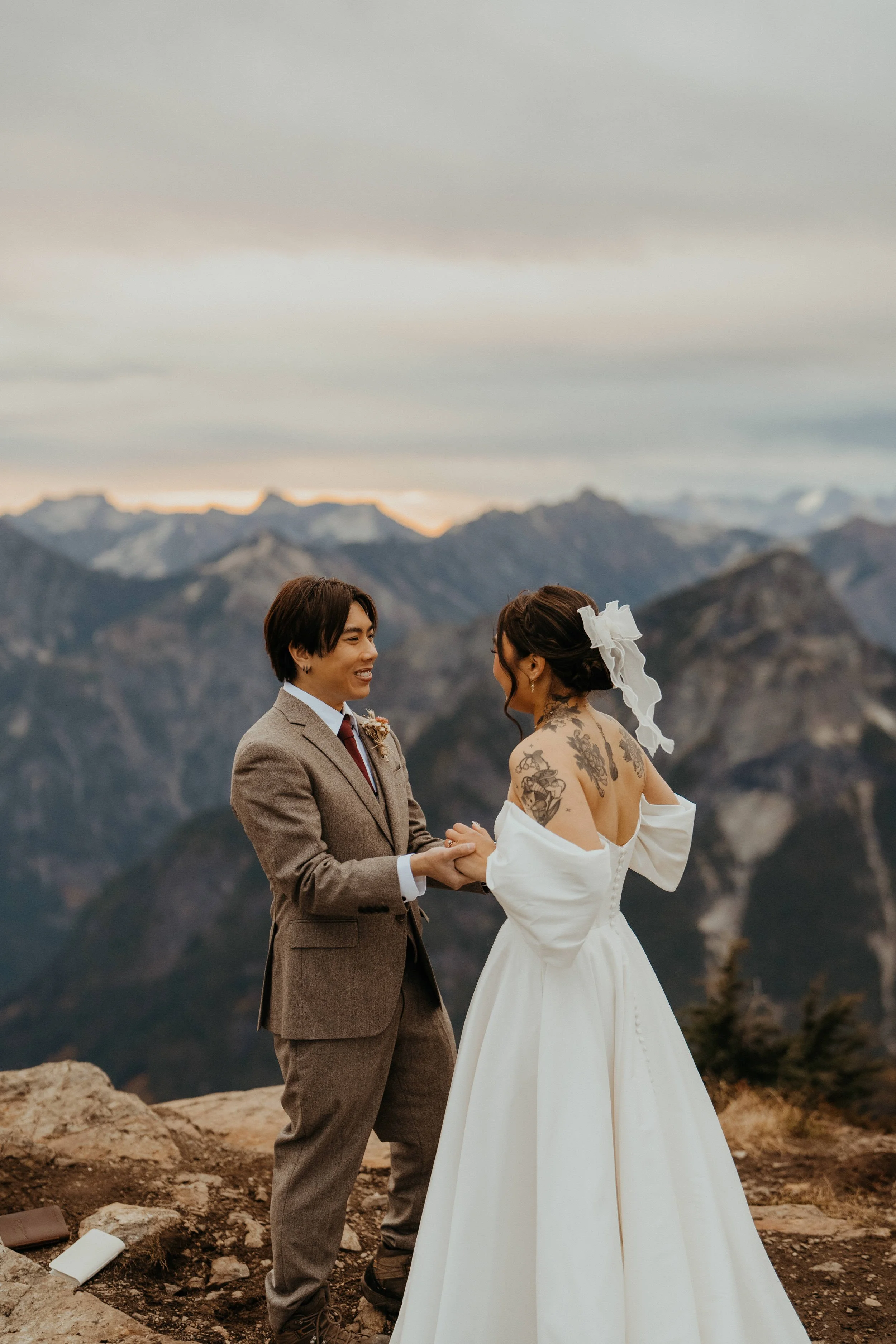 autumn-mt-baker-lookout-elopement_20.jpg