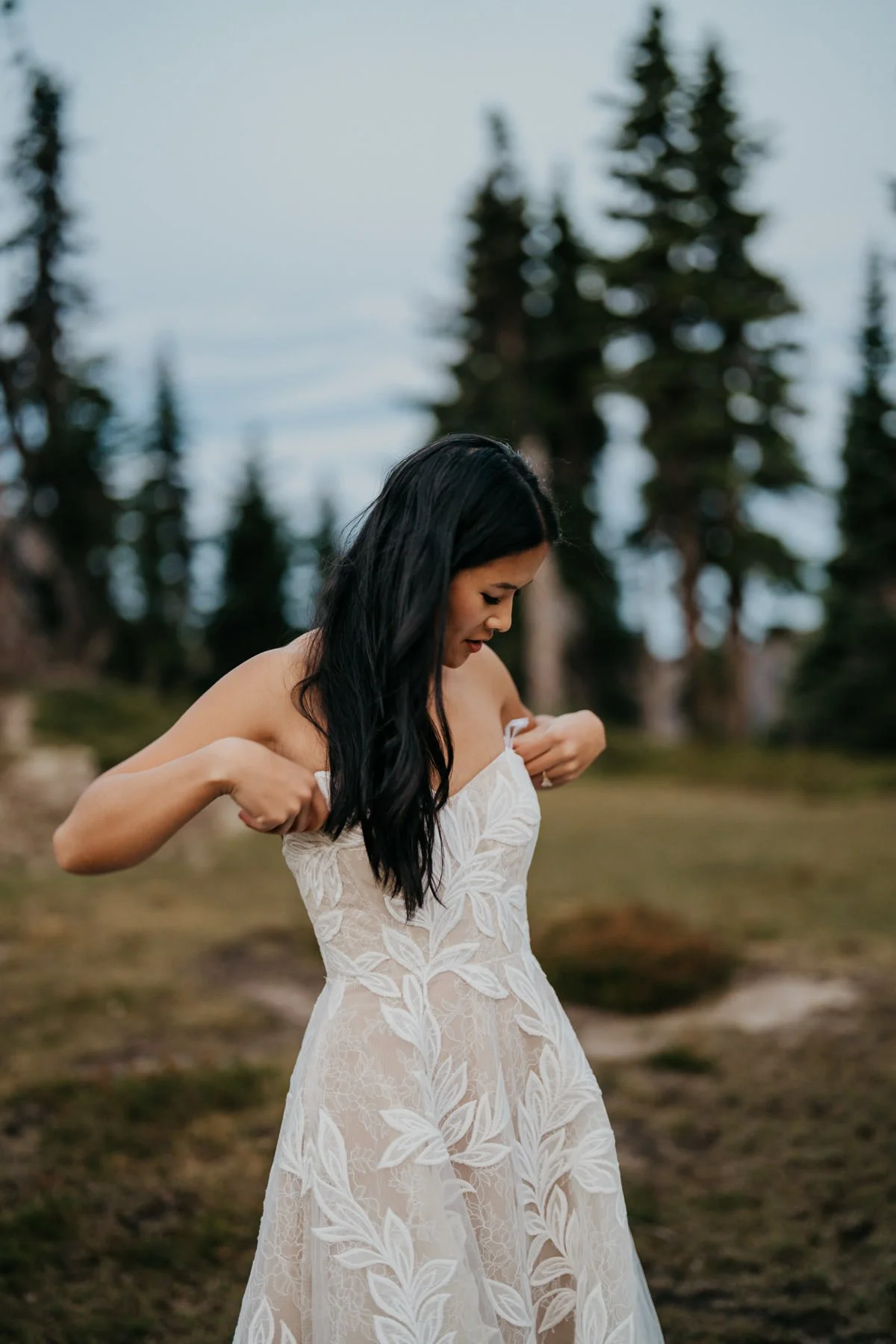mt-rainier-sunrise-hiking-elopement_10.jpg