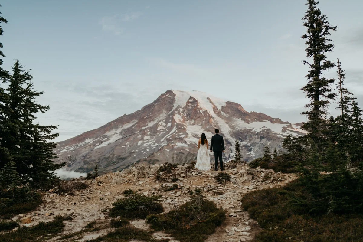mt-rainier-sunrise-hiking-elopement_15.jpg