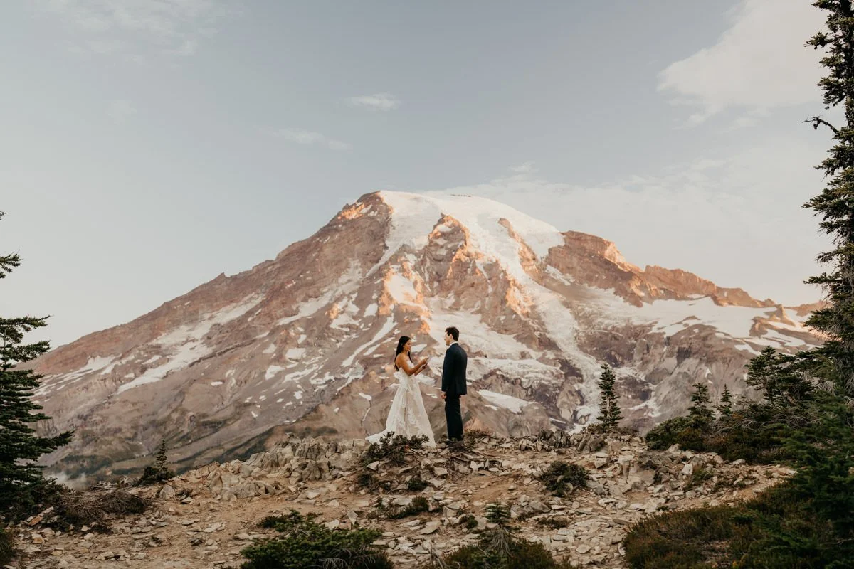 mt-rainier-sunrise-hiking-elopement_22.jpg