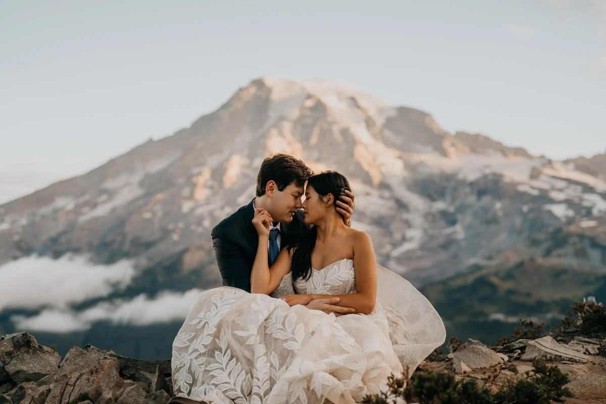 mt-rainier-sunrise-hiking-elopement_38.jpg