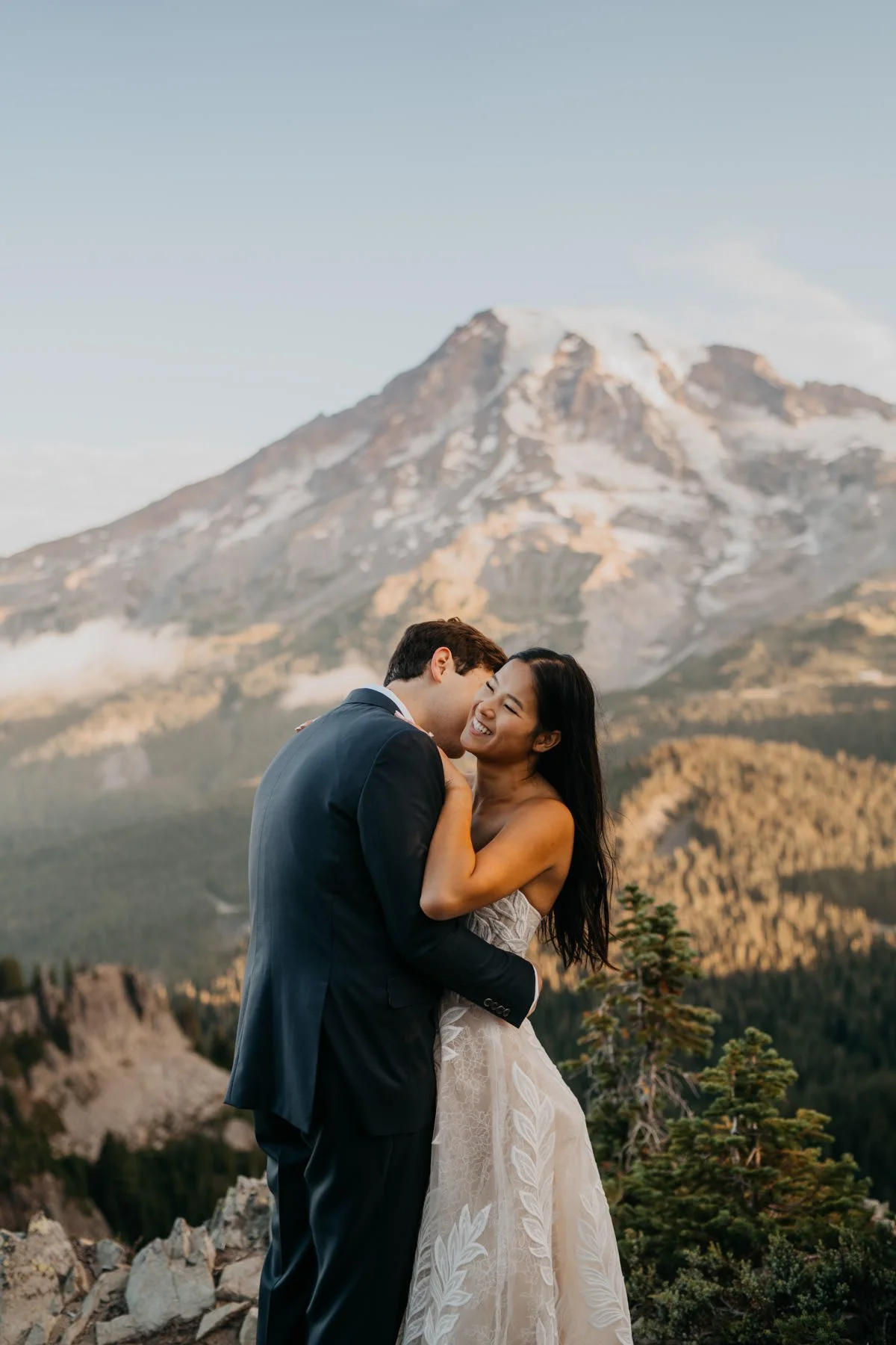 mt-rainier-sunrise-hiking-elopement_42.jpg