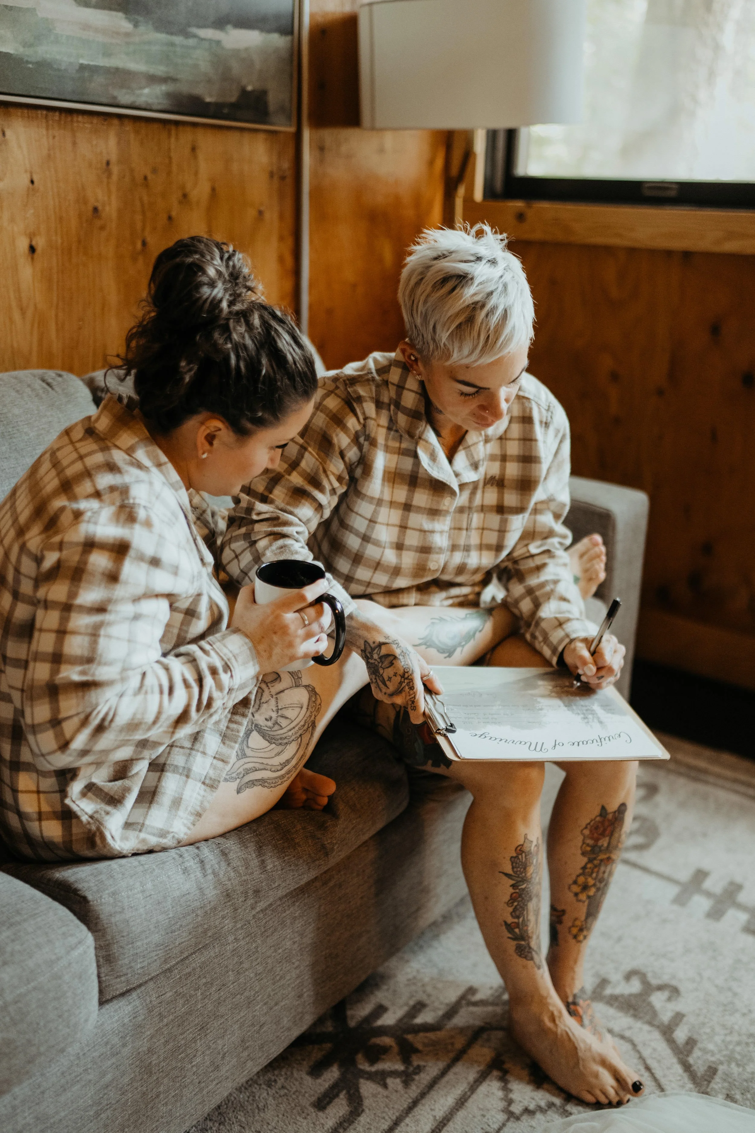 lesbian-artist-point-elopement_61.jpg