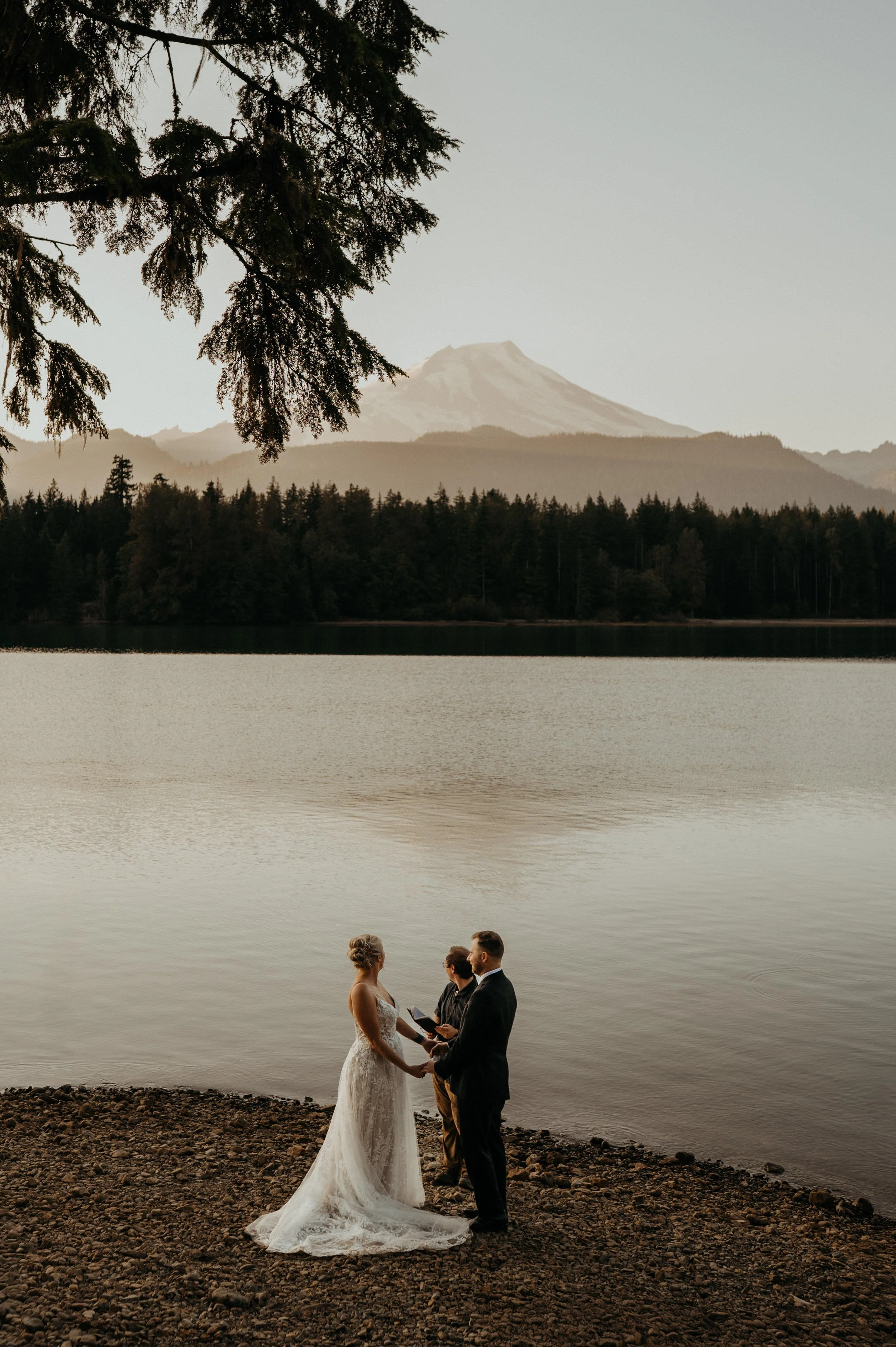 baker-lake-hiking-elopement_63.jpg