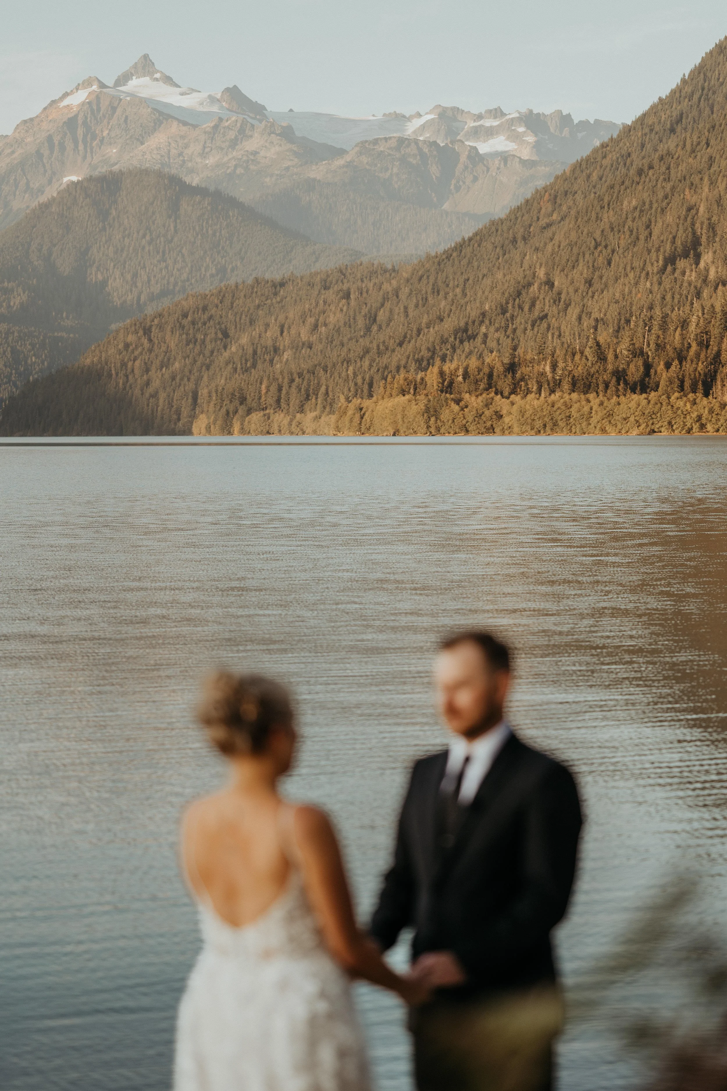 baker-lake-hiking-elopement_65.jpg