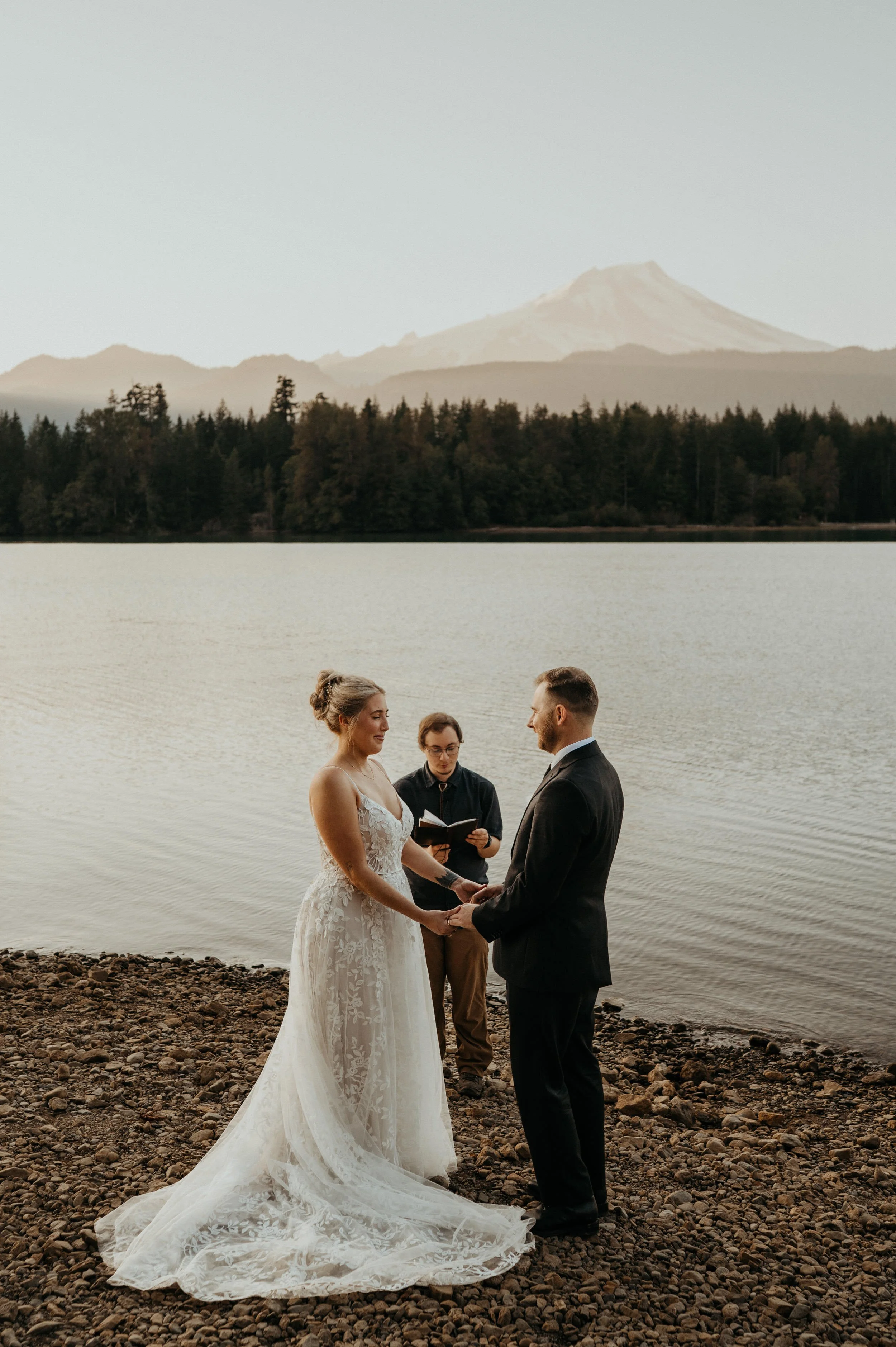 baker-lake-hiking-elopement_68.jpg