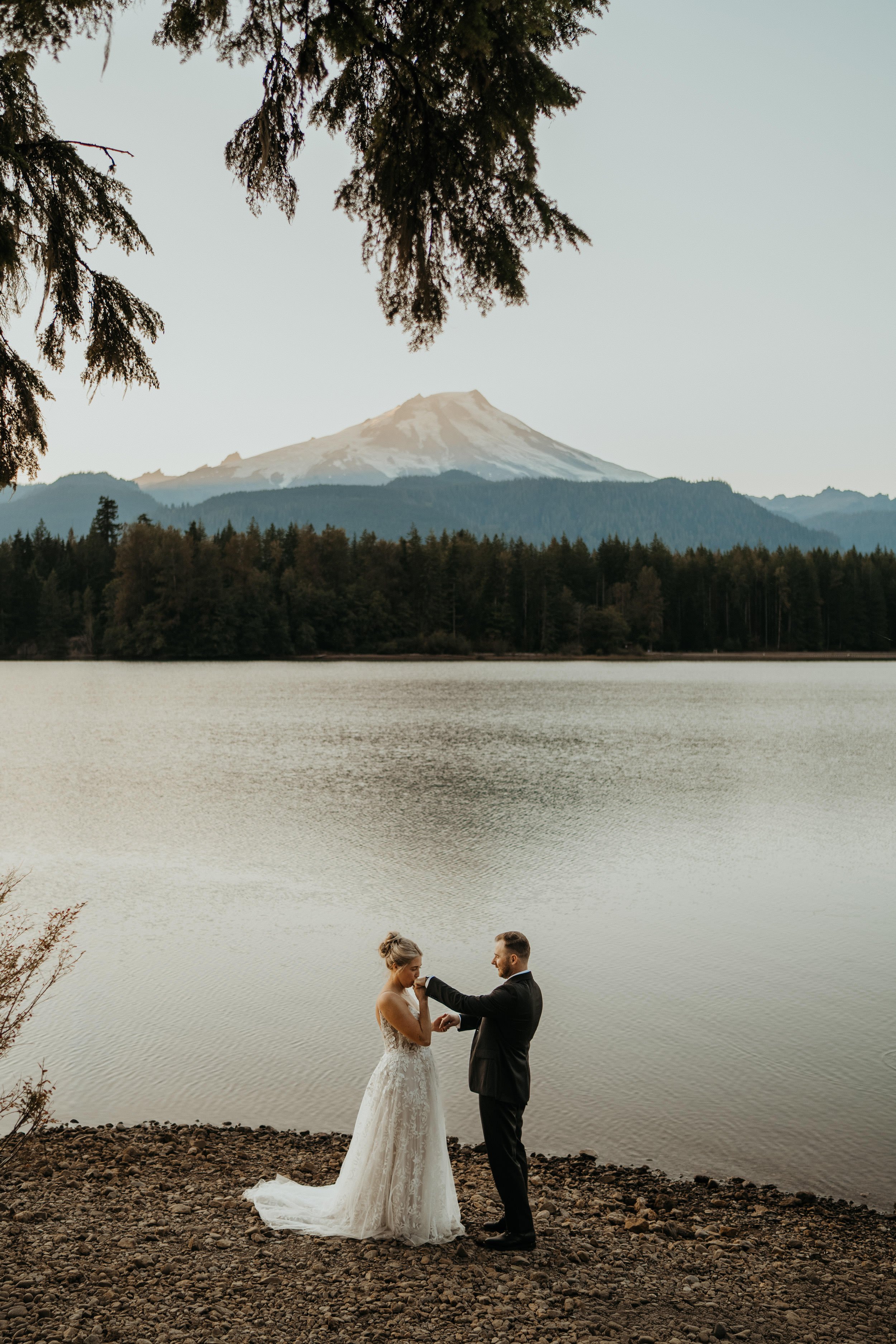 baker-lake-hiking-elopement_90.jpg