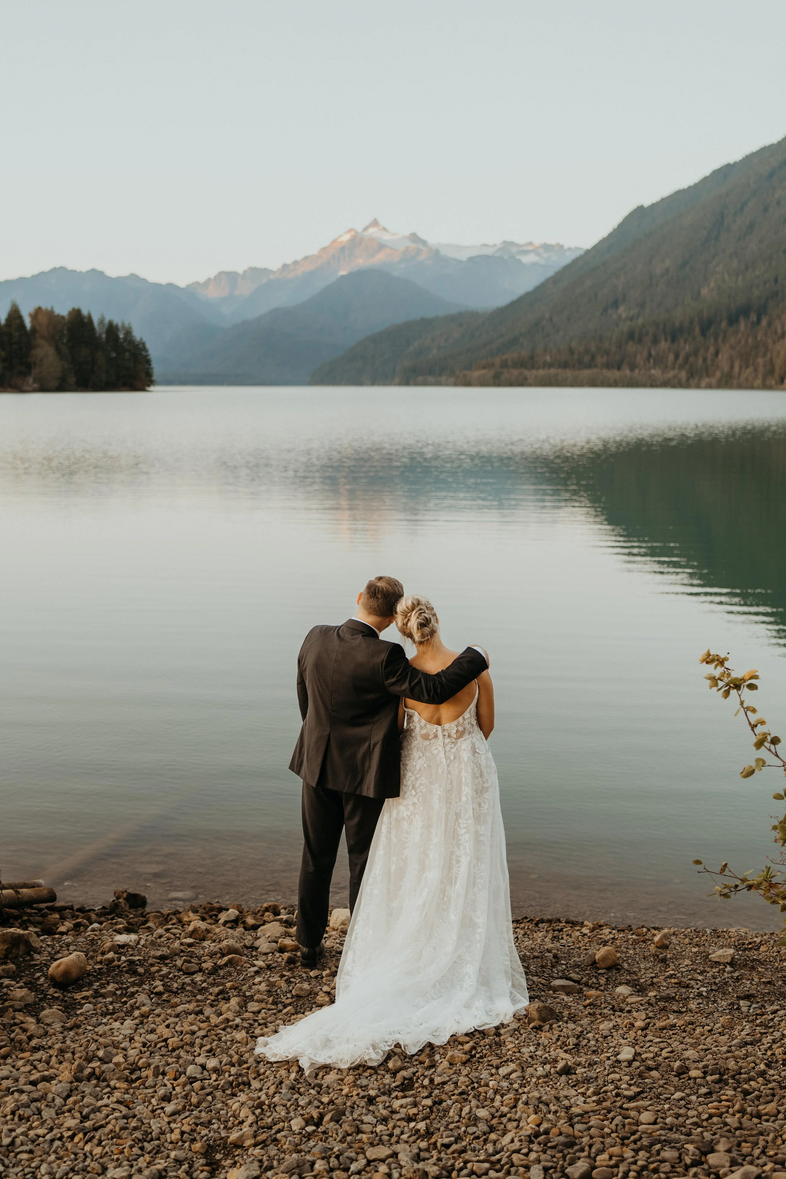 baker-lake-hiking-elopement_93.jpg