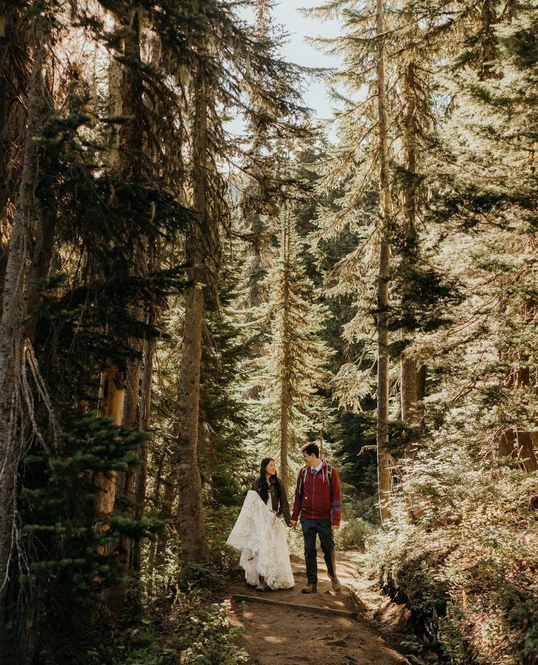 The single best way to plan an intimate, secluded adventure elopement: GET UP EARLY.⁠
⁠
Sunrises are truly my absolute favorite. Even better when you find a spot that's a little off the beaten path &mdash; especially for iconic places like Mount Rain