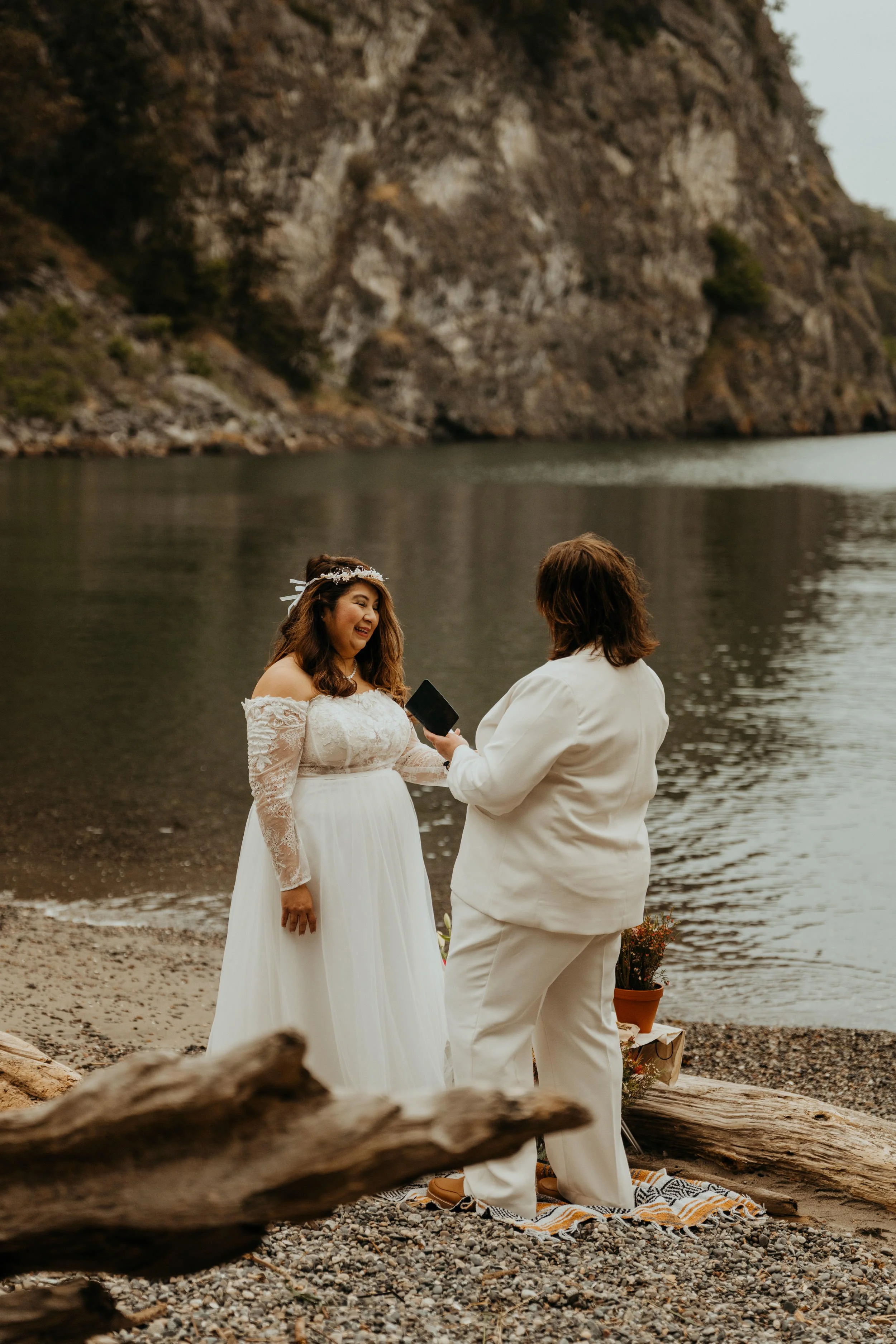 lopez-san-juan-island-elopement_21.jpg